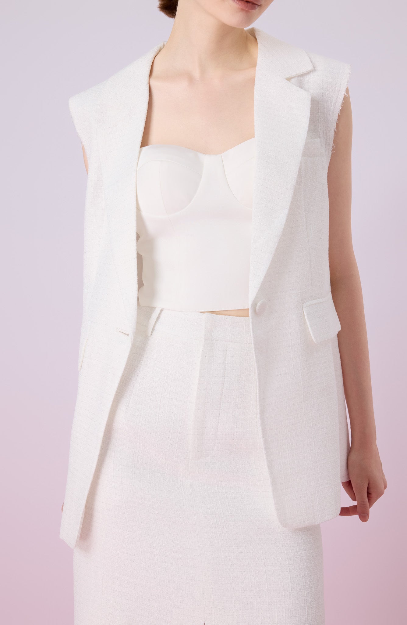 Jacqlyn White Tweed Sleeveless Blazer