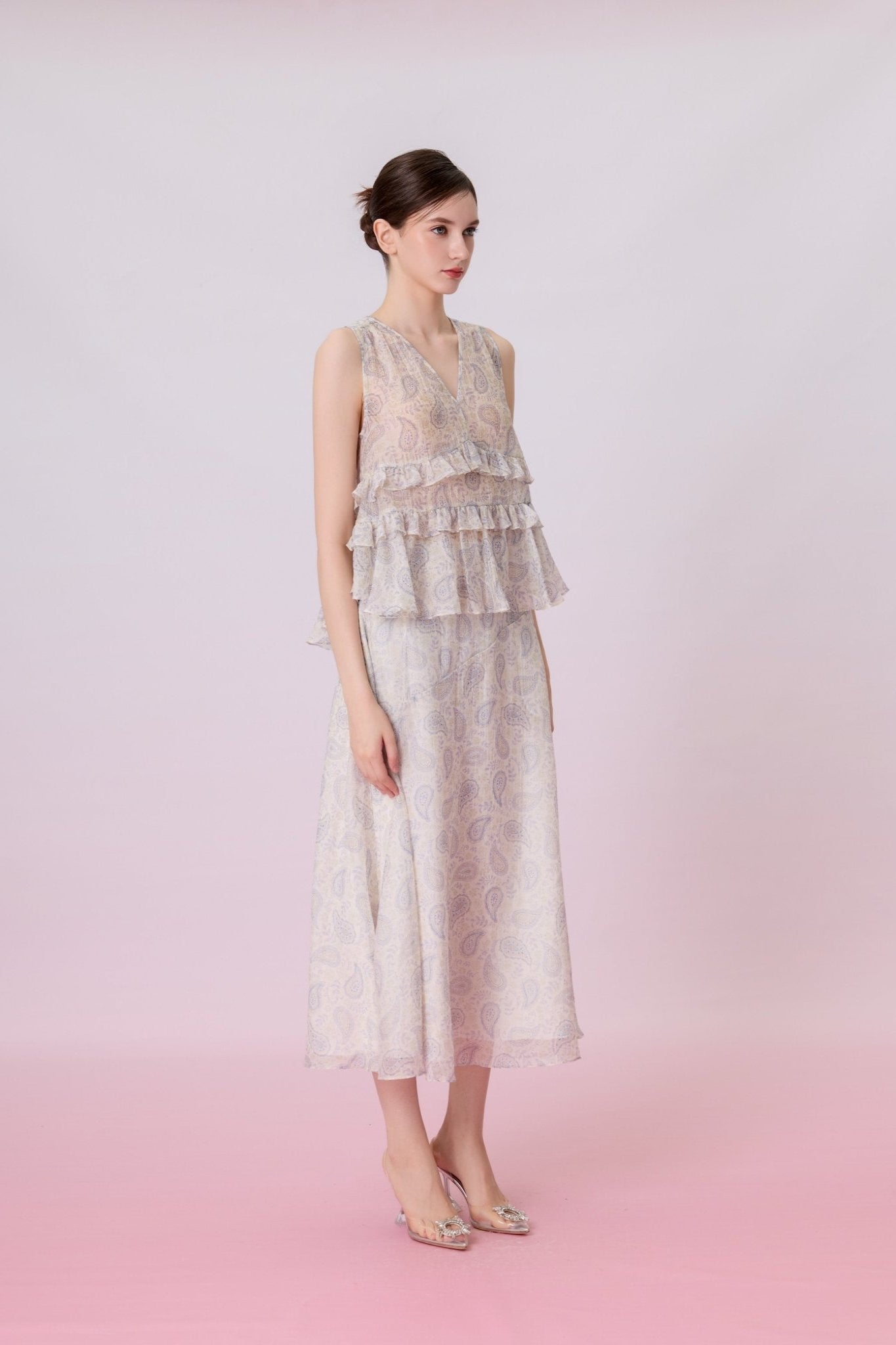 Kyleigh Light Blue Paisley Print In White Top - Nimisski