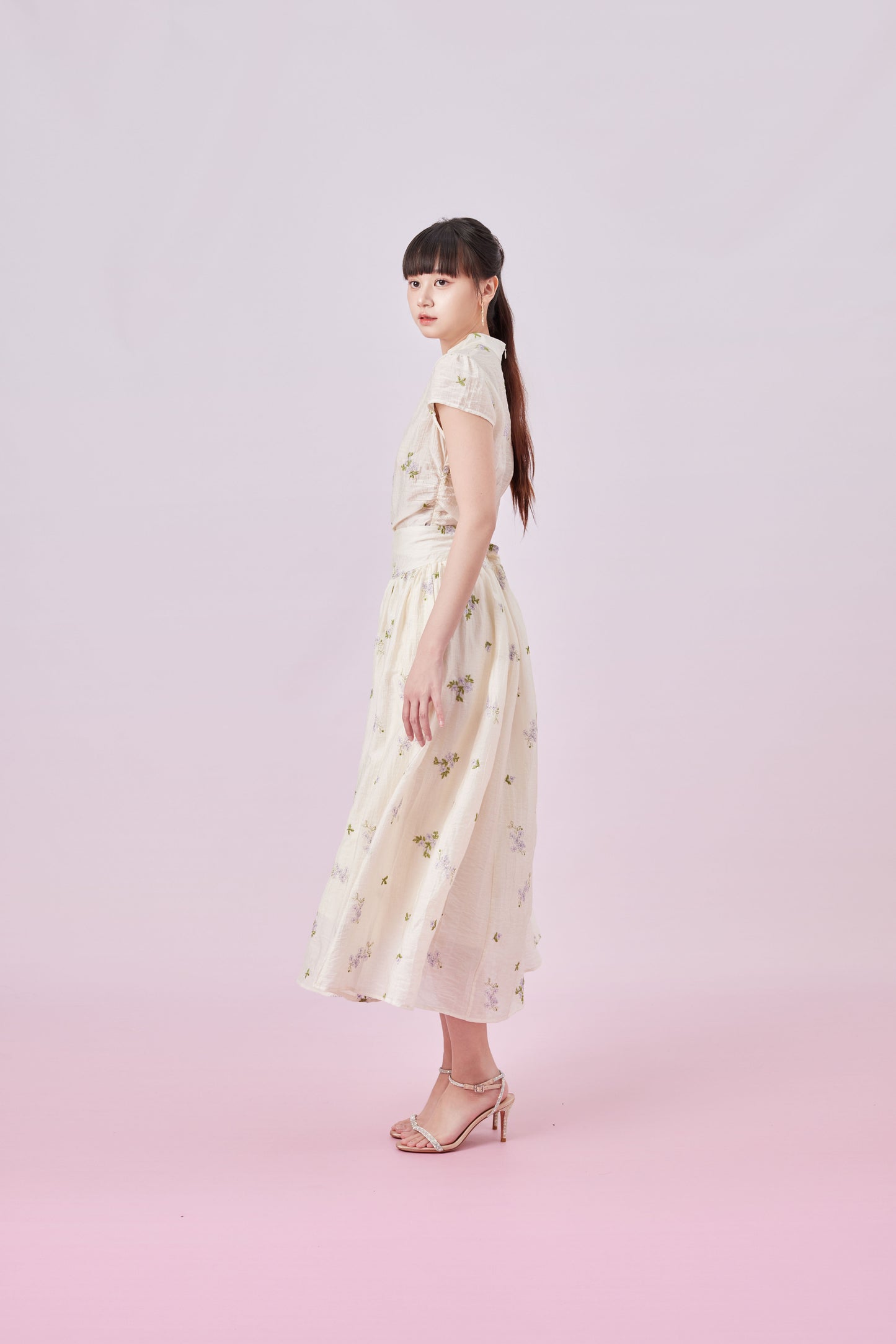 Giordana Purple Floral Emboss Cream Mandarin Collar Top