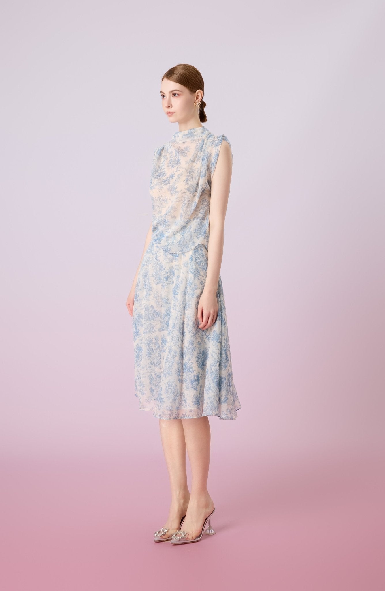 Jacalin Blue Botanical Print In White A - Line Skirt - Nimisski