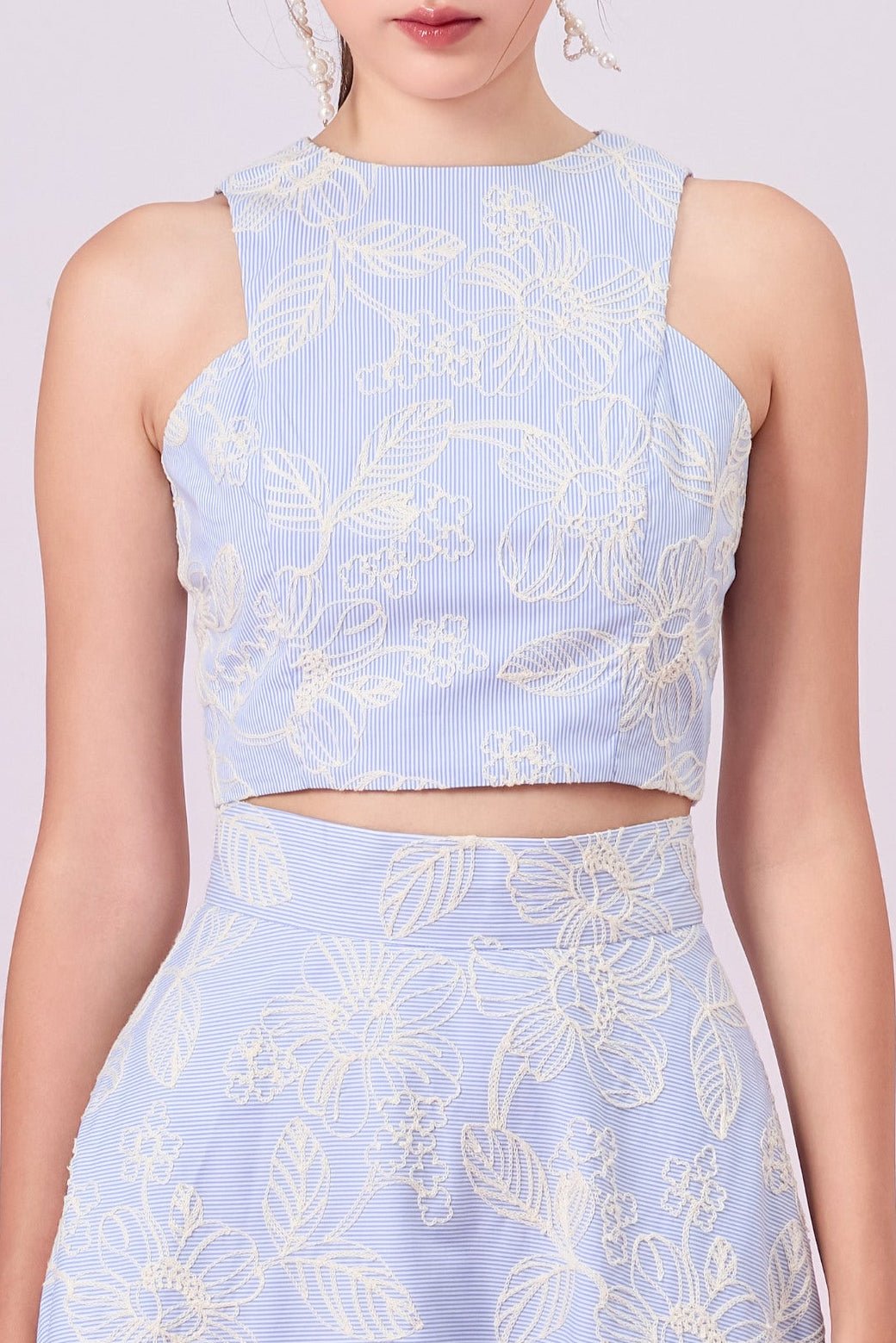Geah Cream Floral Embroidery In Light Blue Sleeveless Top - Nimisski