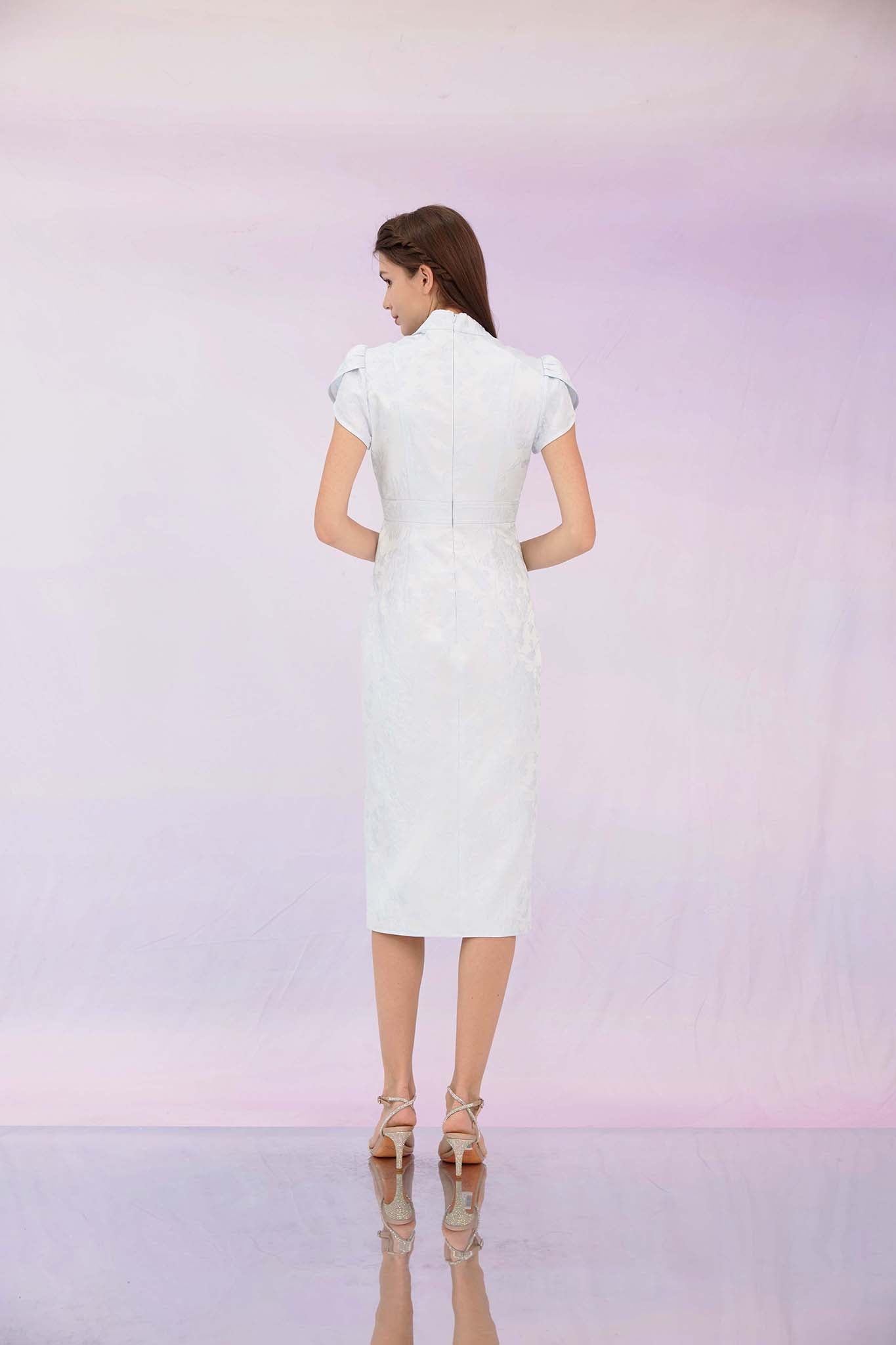 Gezelle Light Blue Cheongsam Dress