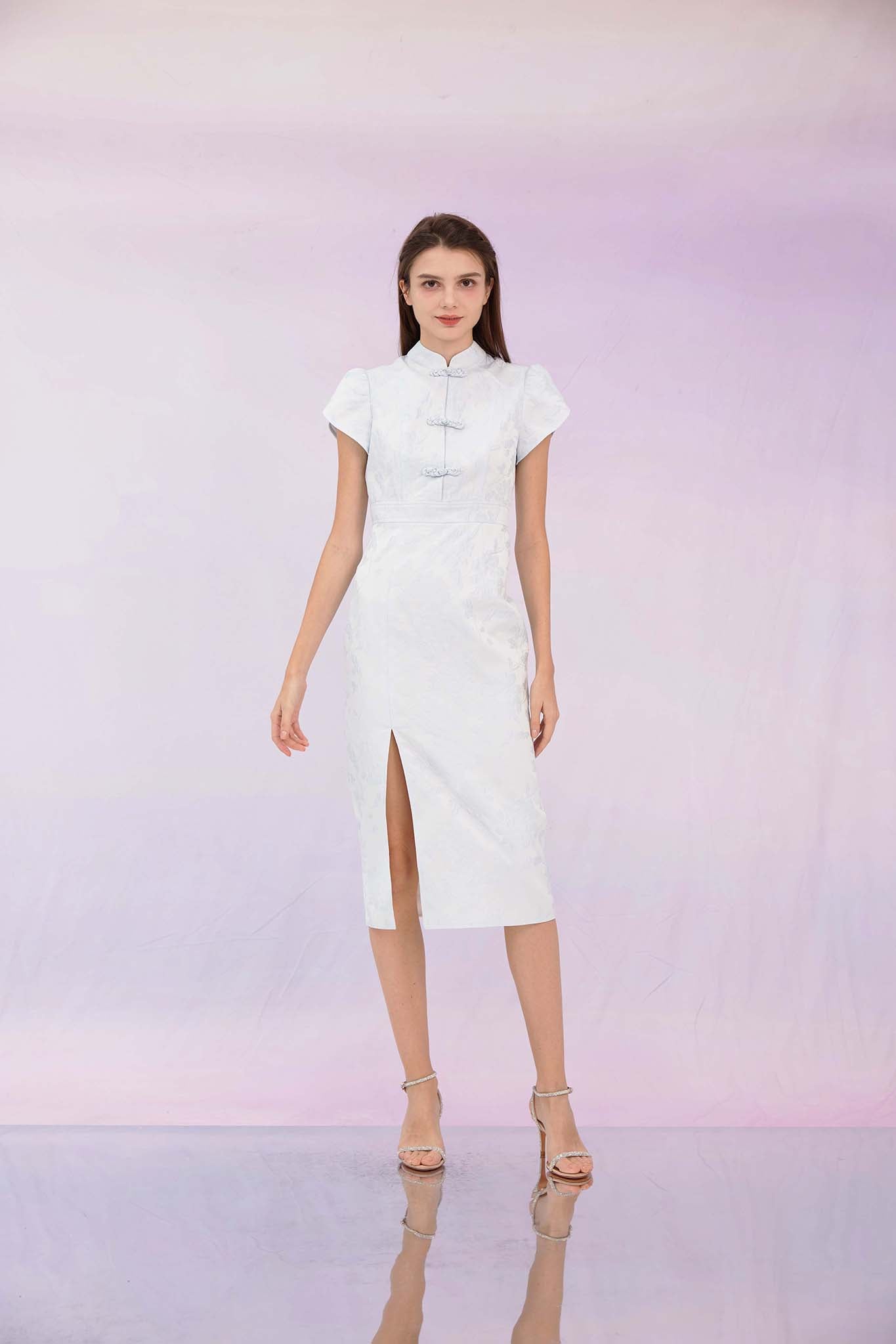 Gezelle Light Blue Cheongsam Dress