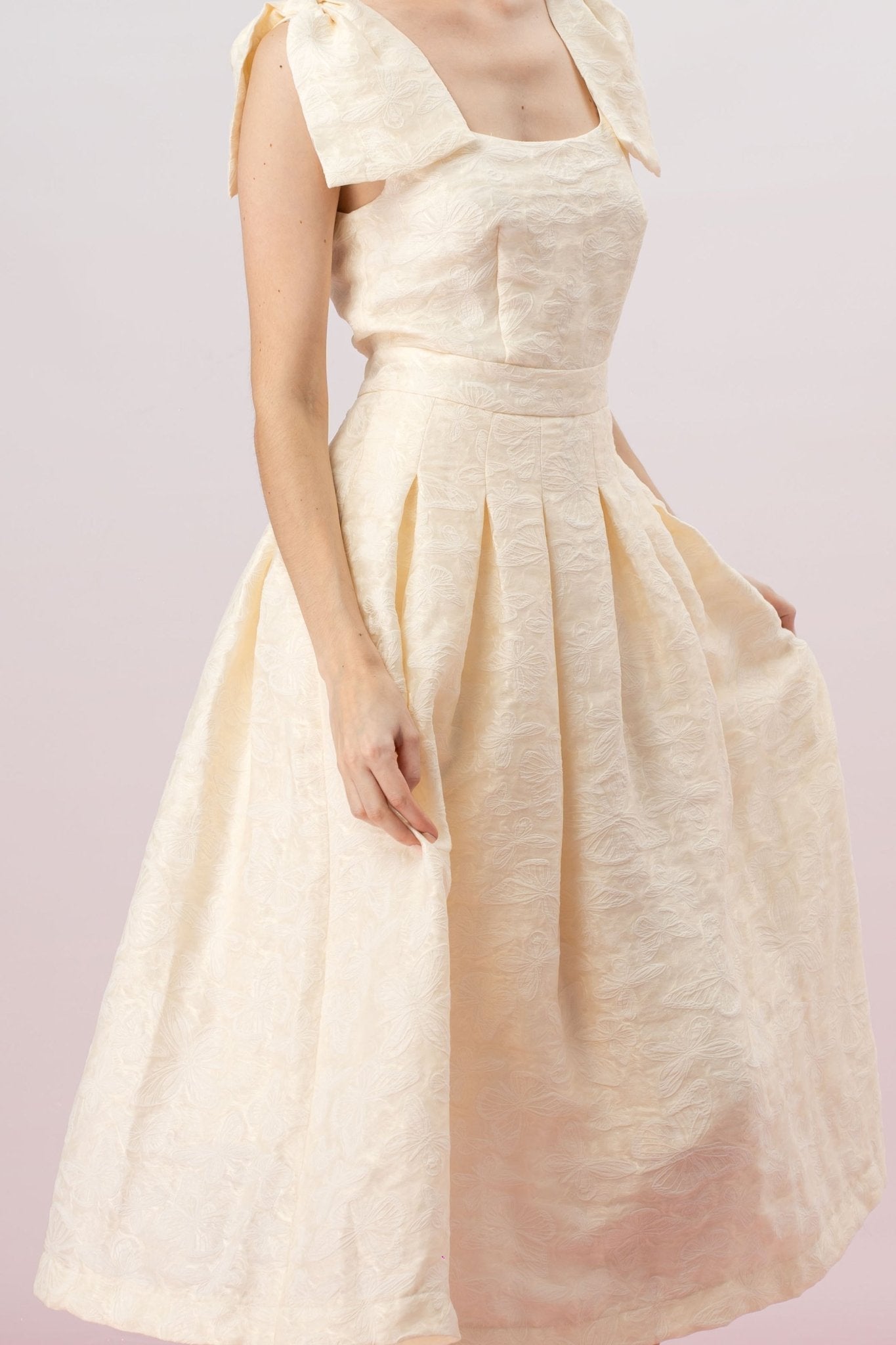 Gwenn Cream U - Neck Dress - Nimisski