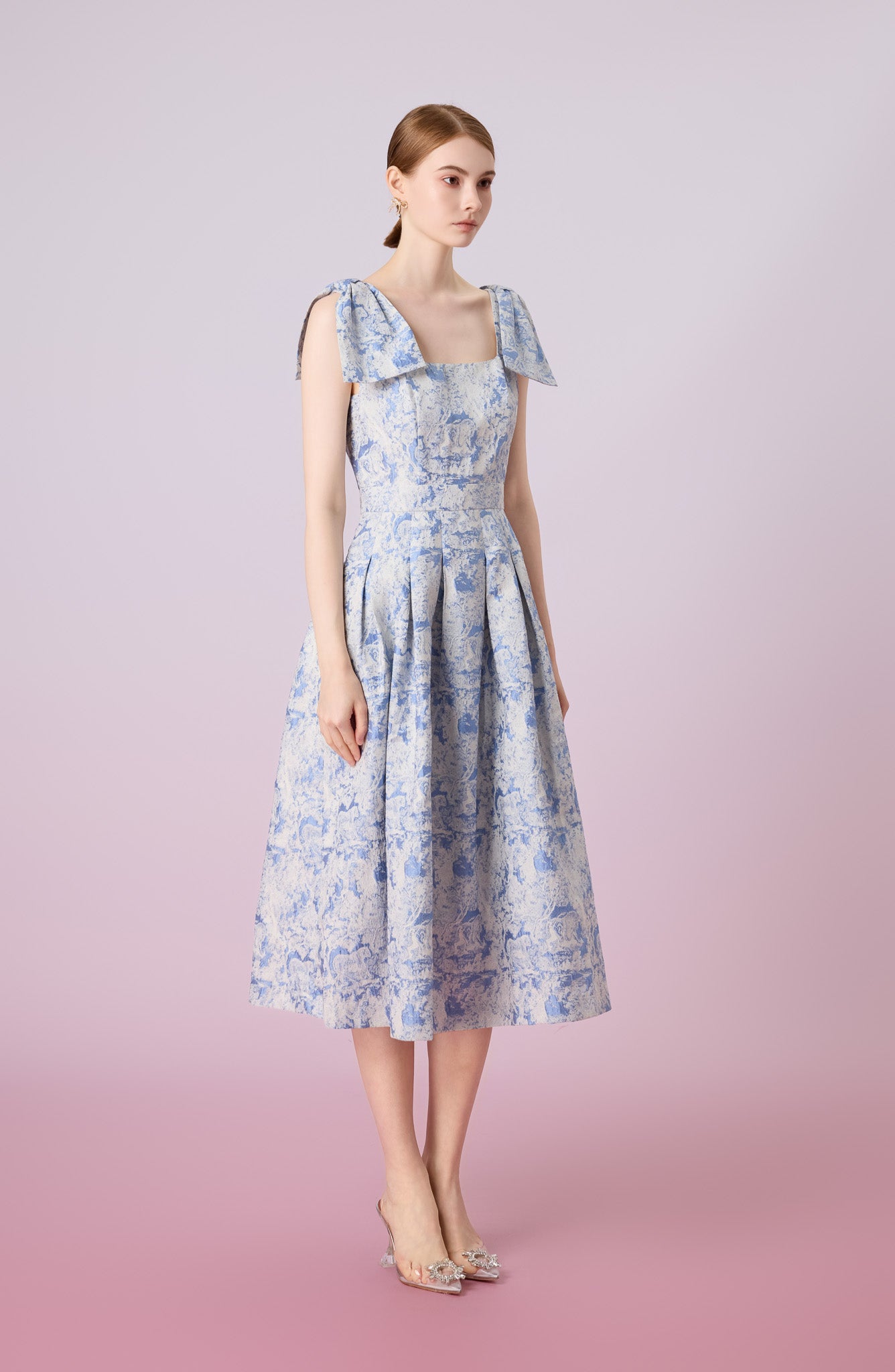Gwenn White Animal Print In Blue Dress