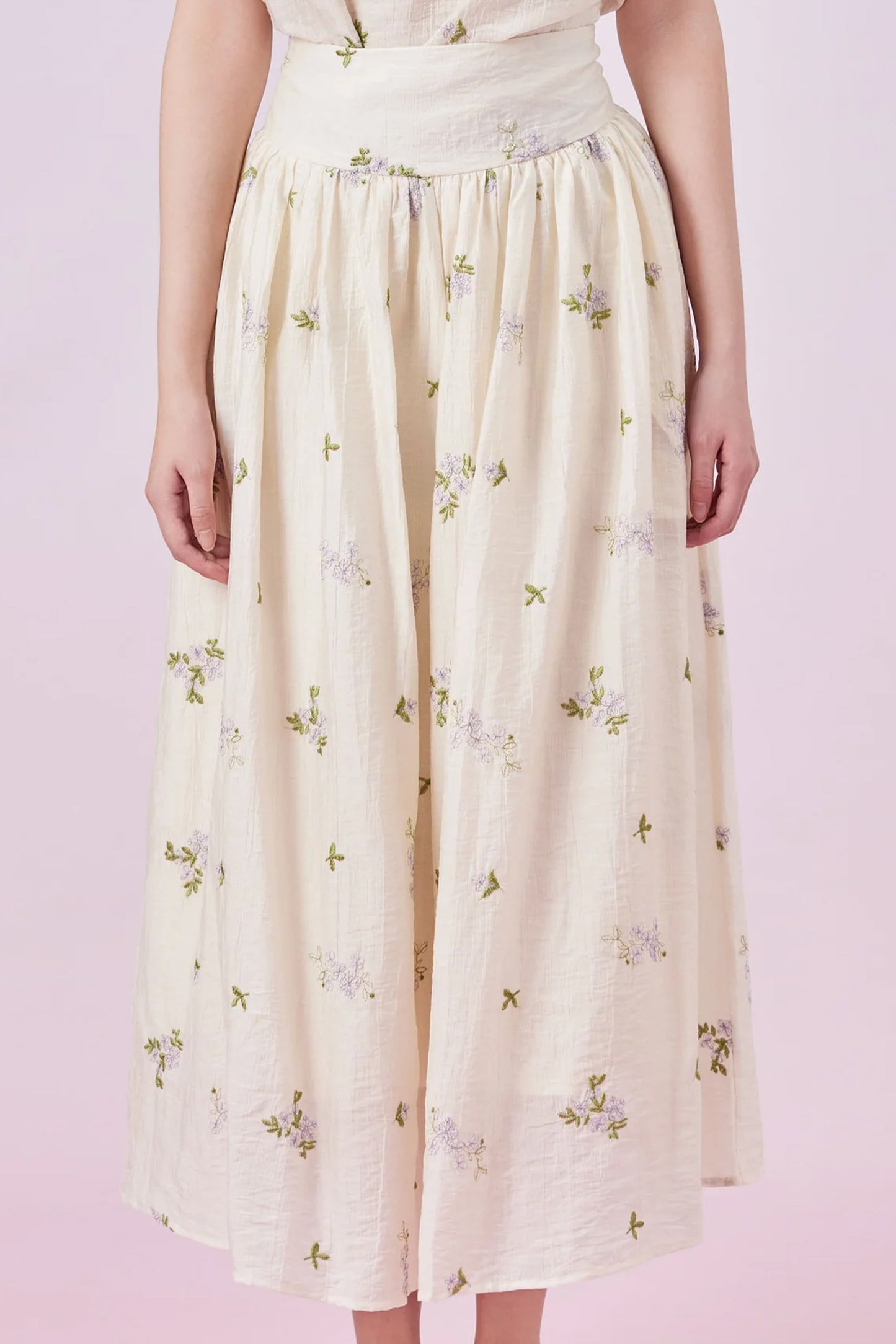 Giordana Purple Floral Emboss Cream Skirt
