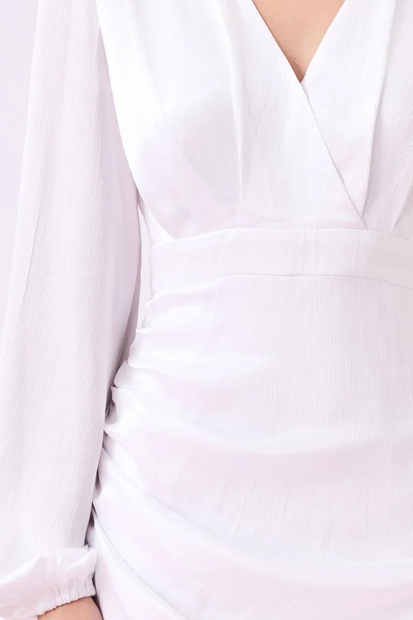Gabriellia White Ruched Dress - Nimisski