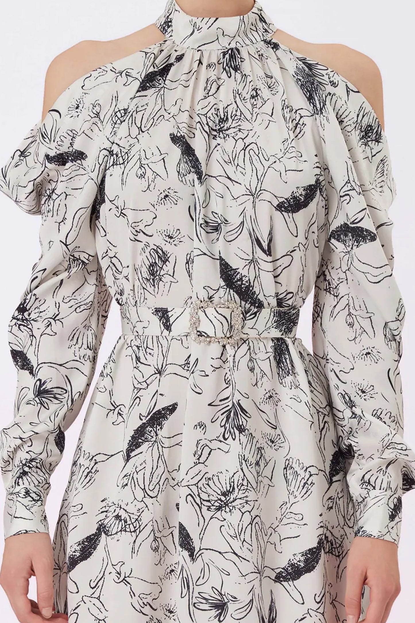 Geenia Black Print In White Halter Dress