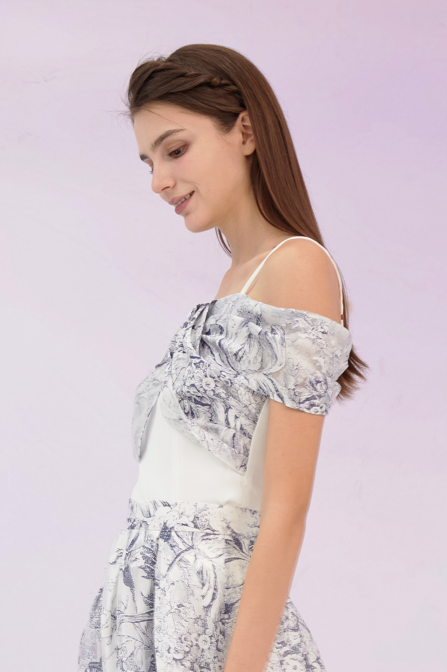 Grazia White With Blue Print Top
