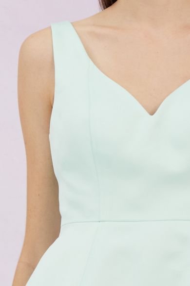 Gennelle Pastel Green V Neck Top - Nimisski