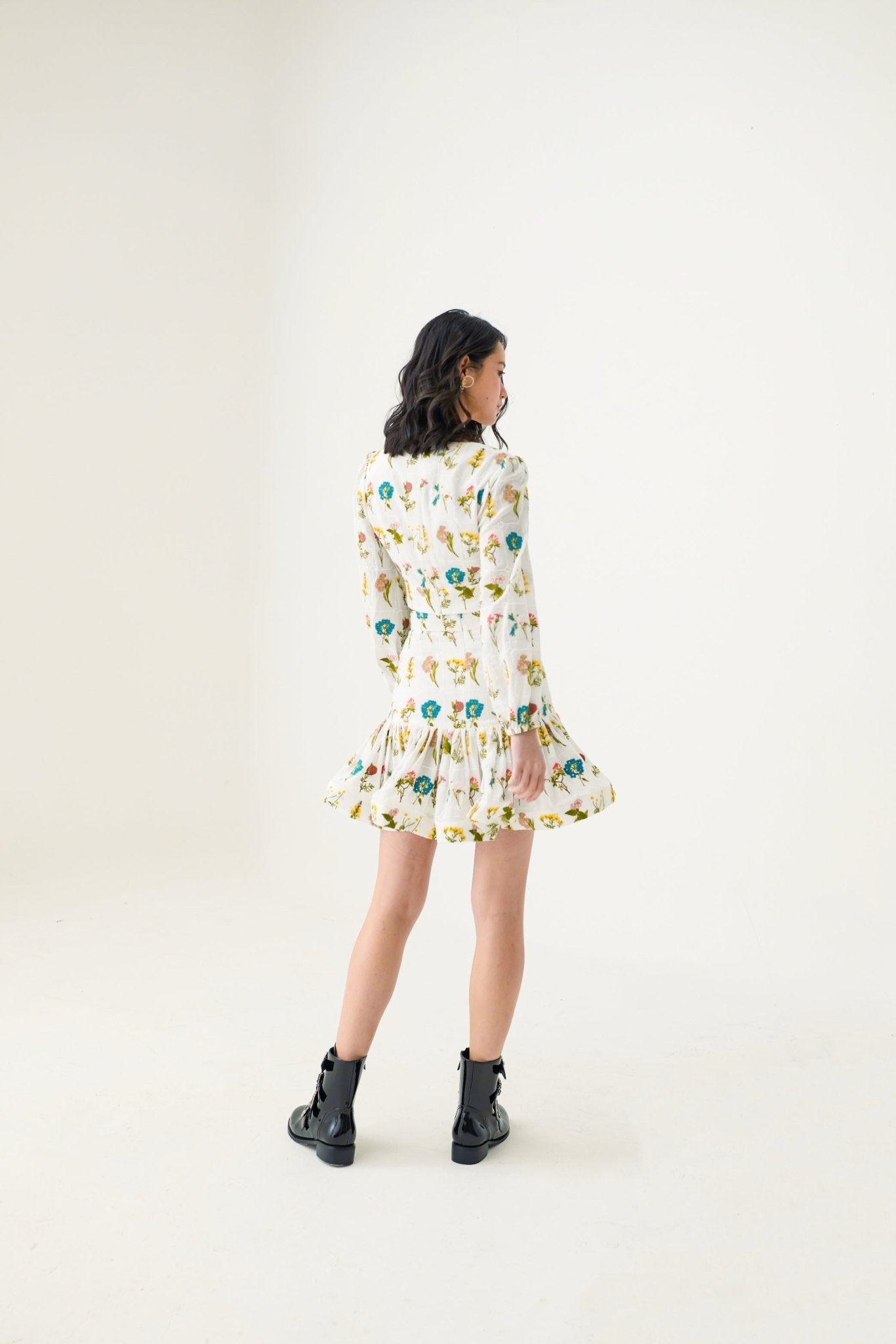 Estela White Floral Embroidery Skirt - Nimisski