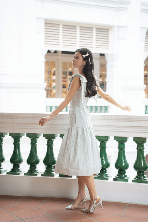 Enchanting Bohemian Wedding Dresses for Free-Spirited Brides in Singapore: Unique Styles and Affordable Options - Nimisski