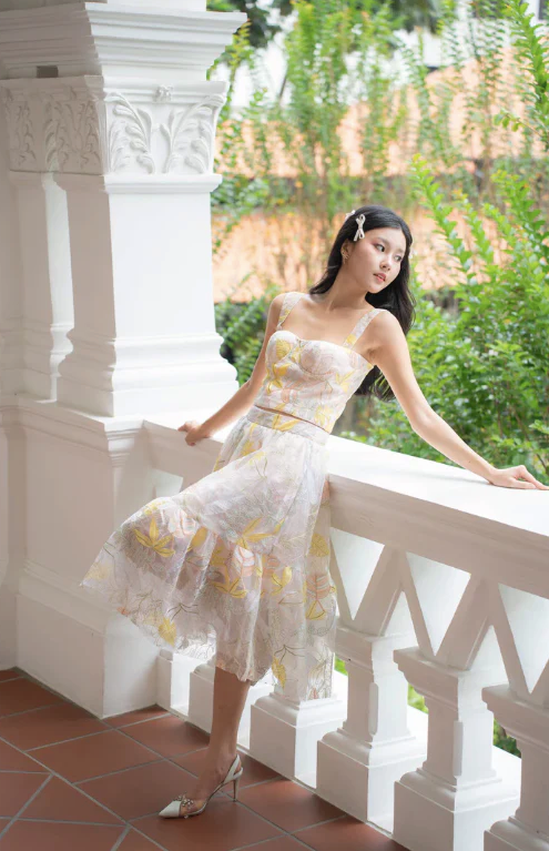 Discover Empowering Wedding Night Dresses by Nimisski – Embrace Confidence and Elegance on Your Special Night in Singapore