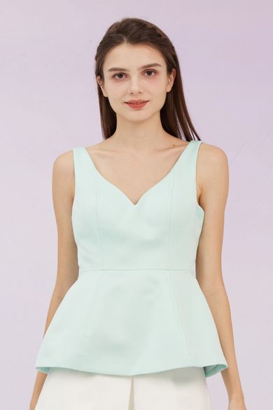 Gennelle Pastel Green V Neck Top - Nimisski