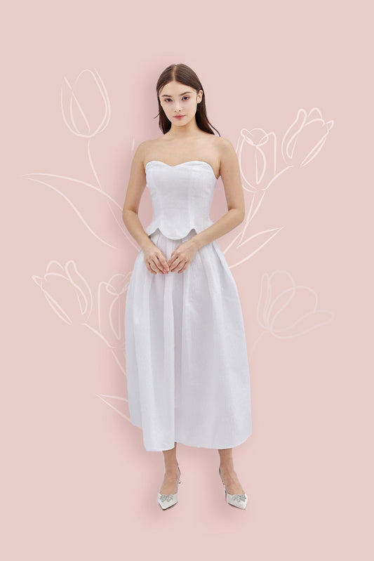 Lainey White Jacquard Scallop Top