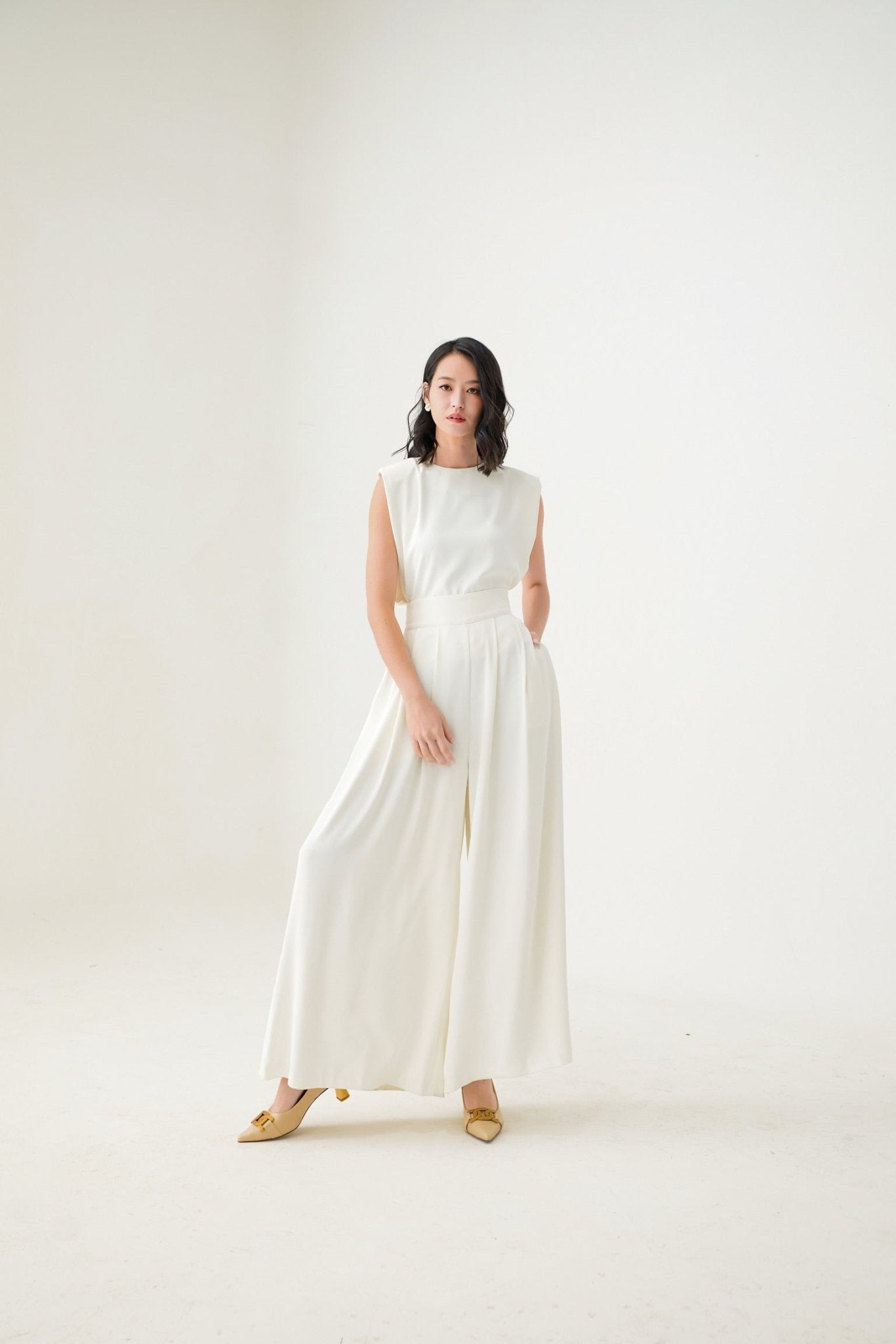 Elyssa White Pants - Nimisski