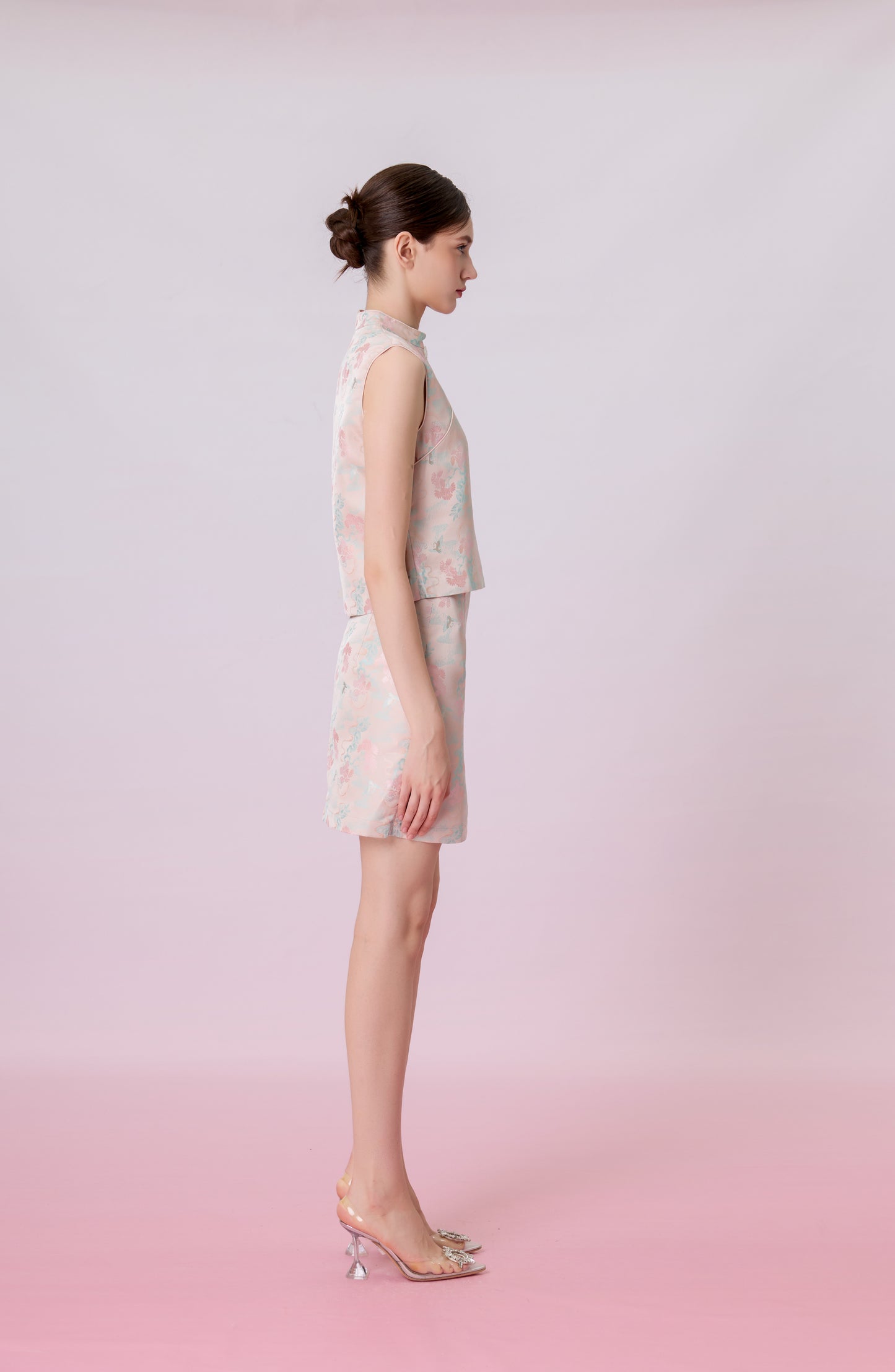 Keyla Floral Print In Blush Pink Jacquard Top