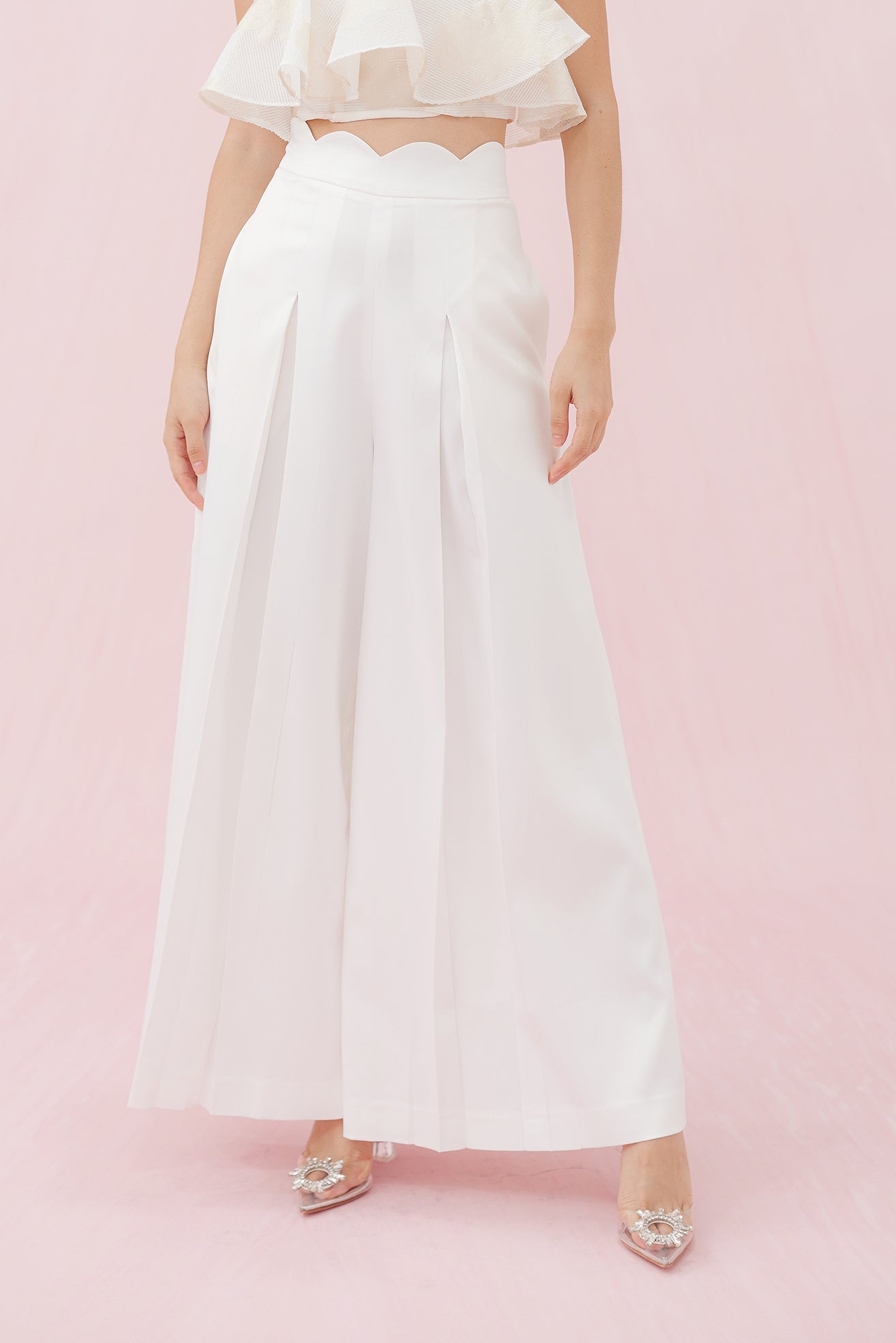 Margo White Satin Pleated Pants - Nimisski
