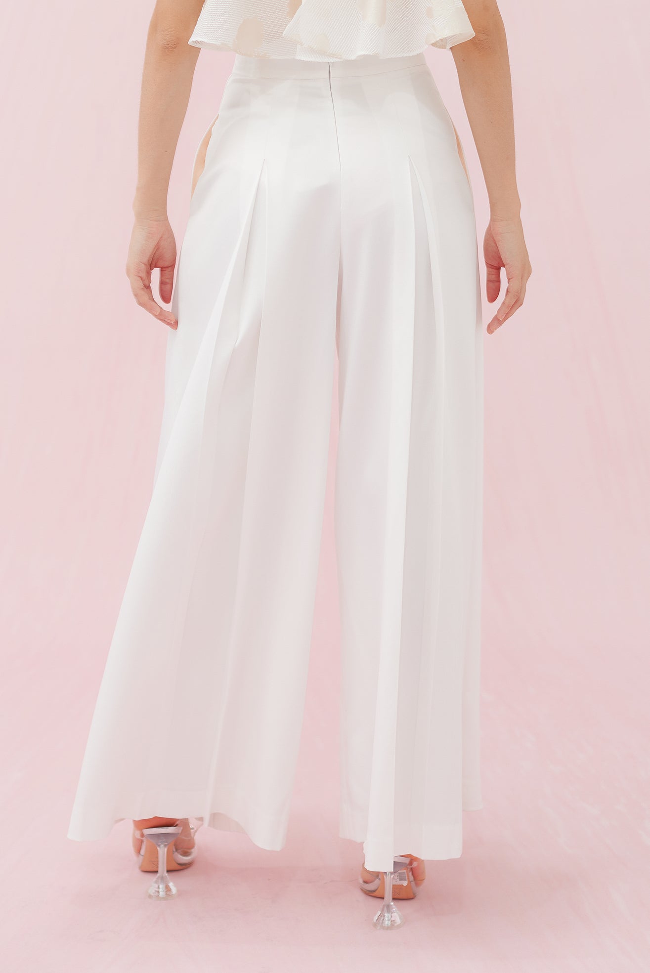 Margo White Satin Pleated Pants - Nimisski
