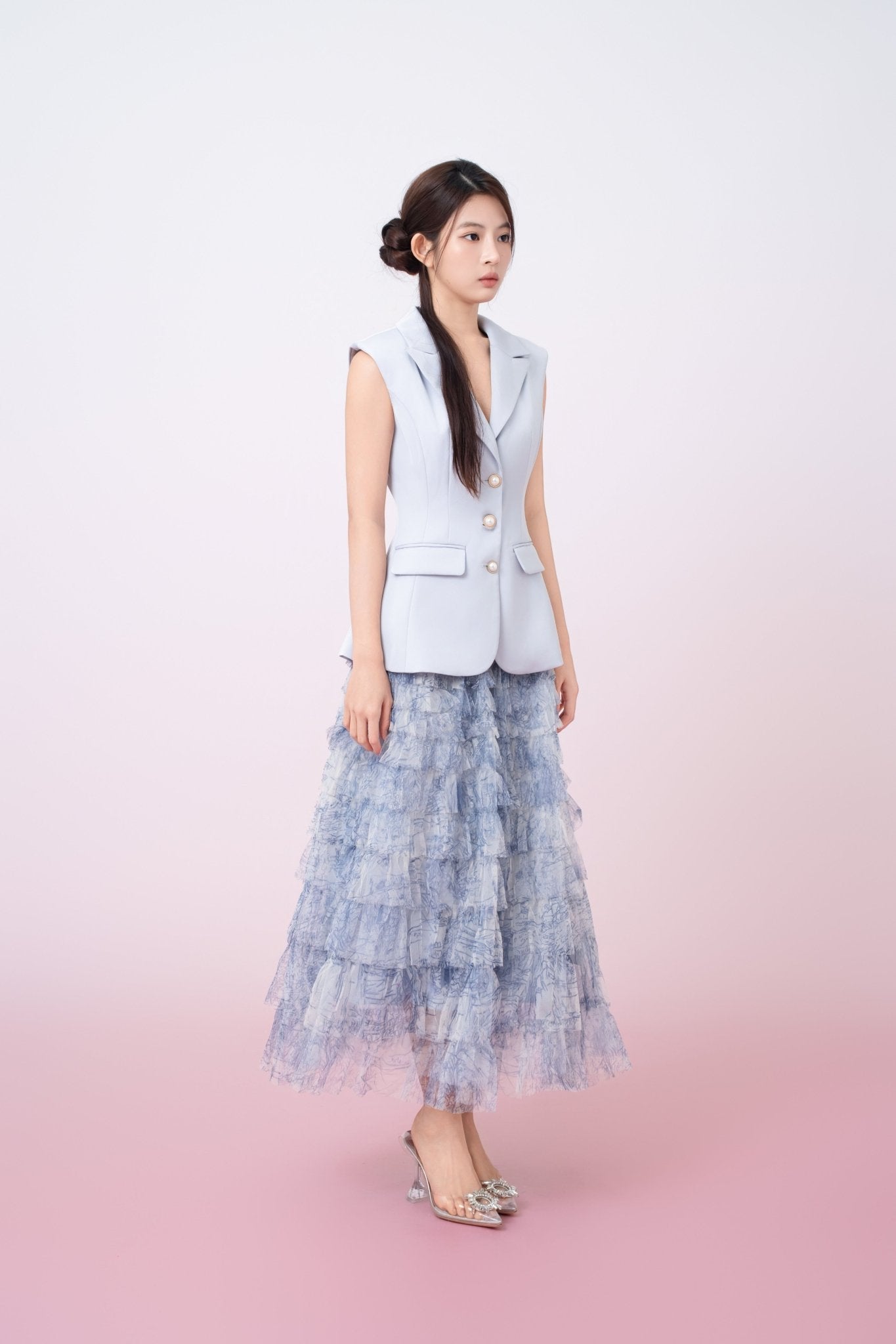 Emmalyn Lavender 3 Buttons Sleeveless Jacket - Nimisski