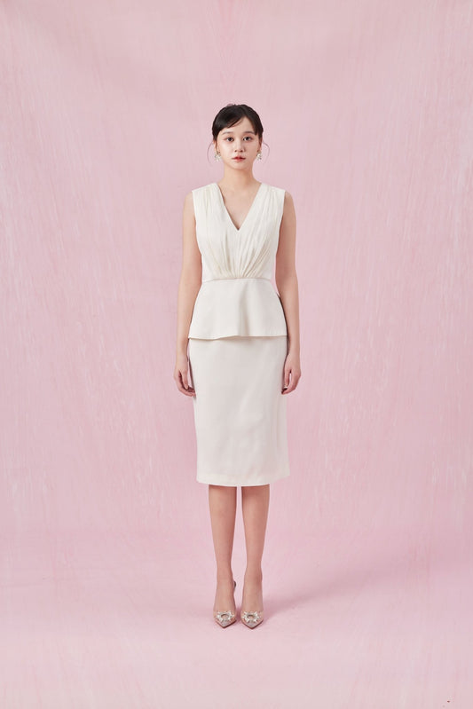 Chantea Cream V - Neck Sleeveless Top - Nimisski