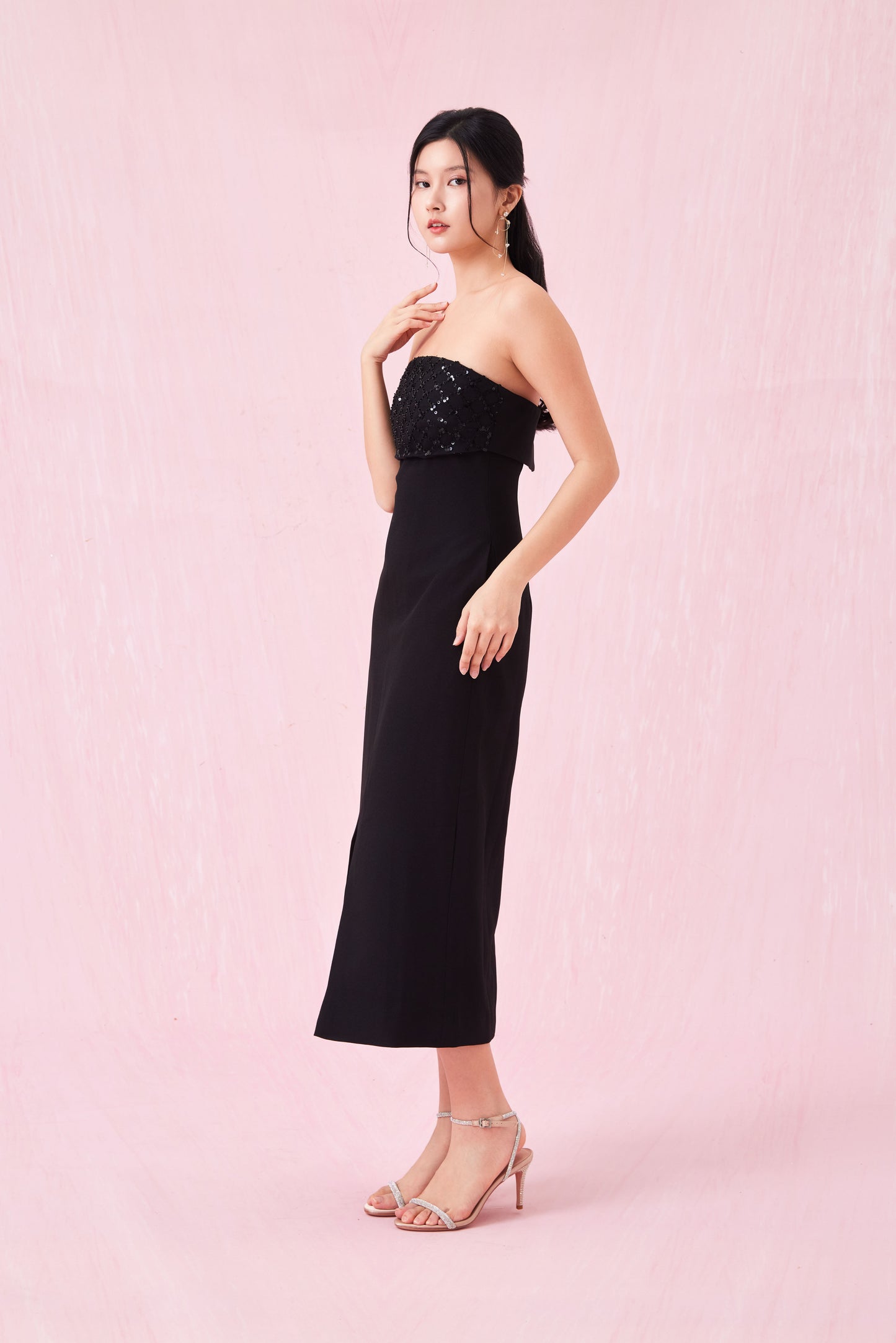 Brier Black Midi Tube Dress