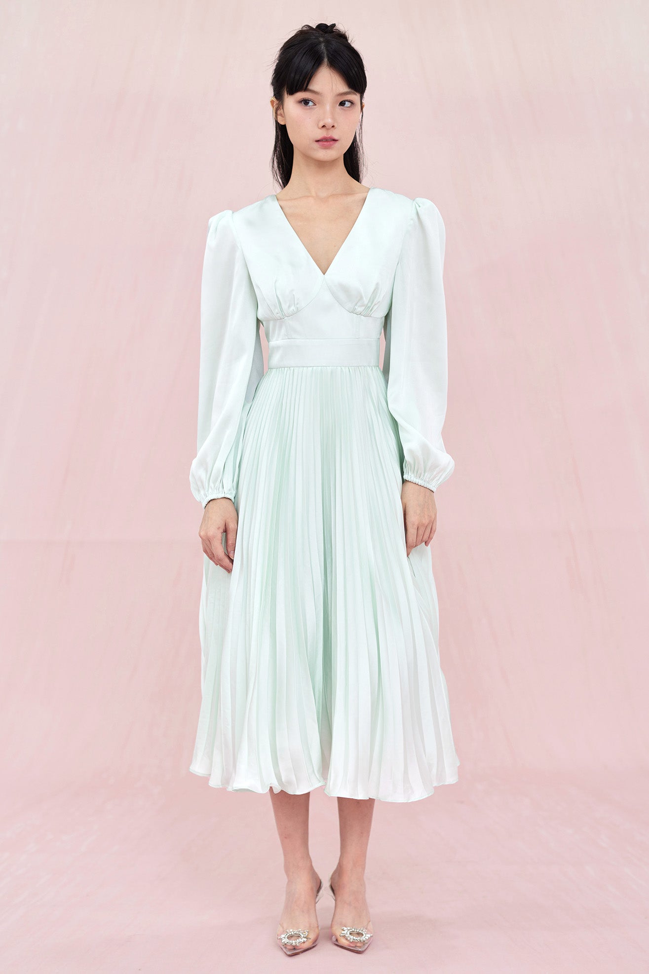 Cendrillon Green Pleated Dress