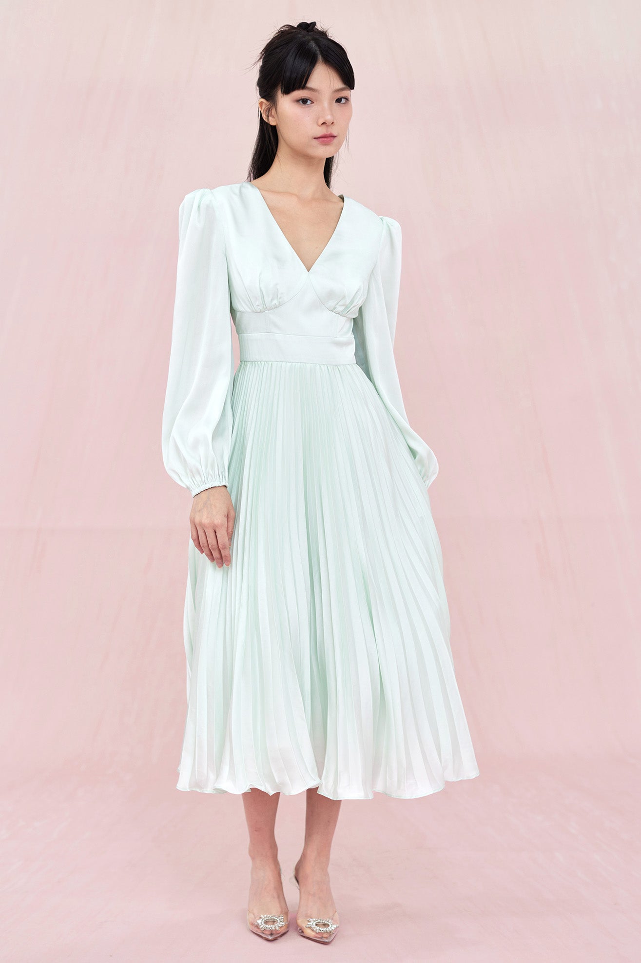 Cendrillon Green Pleated Dress