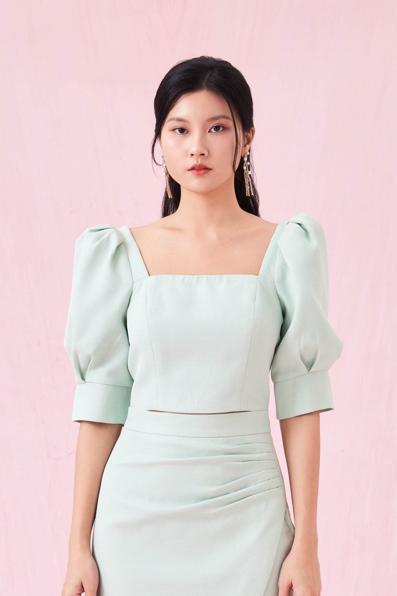Gilian Light Green Puffy Sleeve Crop Top - Nimisski