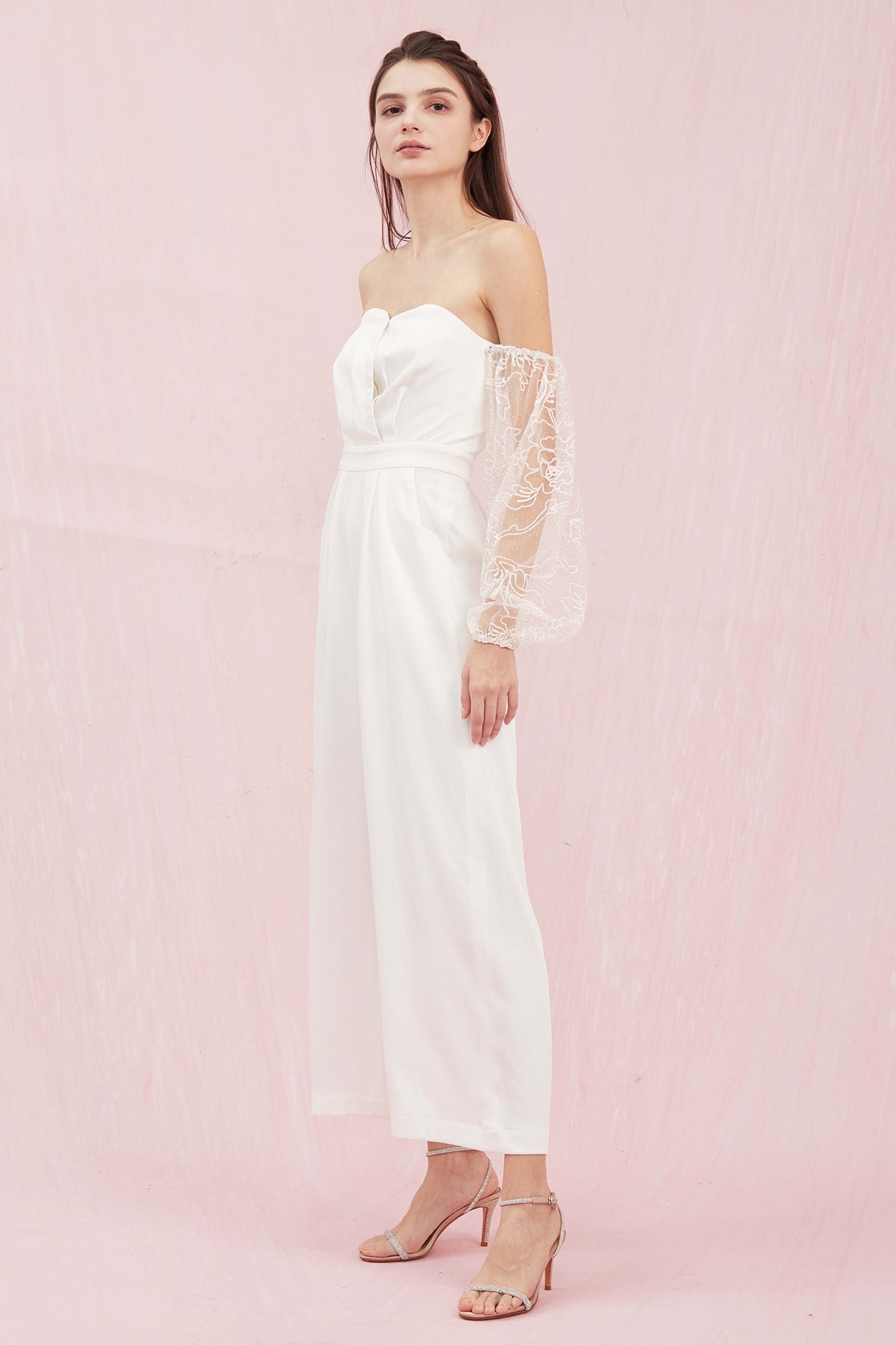 Gwynith White Off Shoulder Jumpsuit - Nimisski