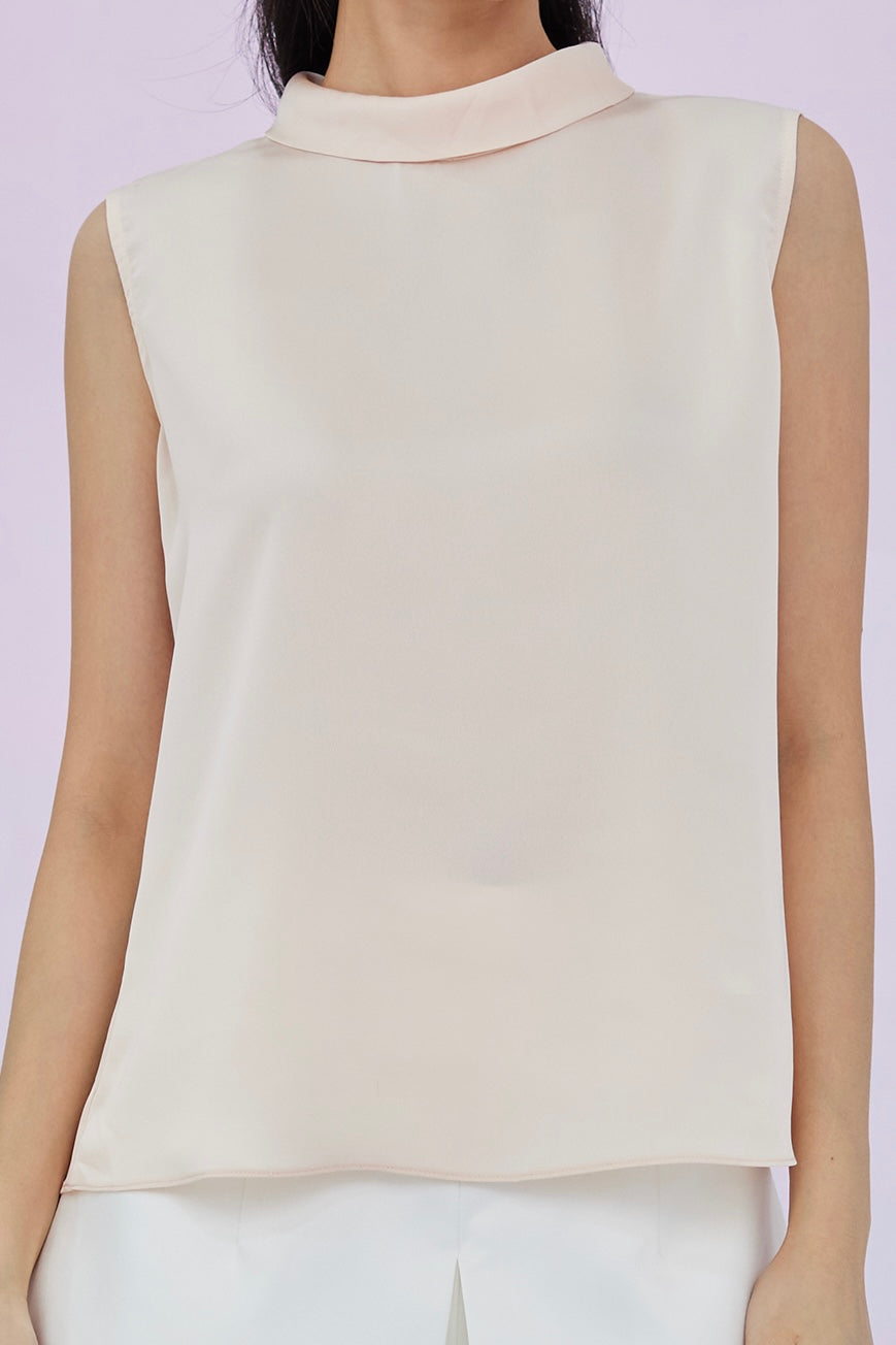 Gardenia Peach Tie Neck Sleeveless Top