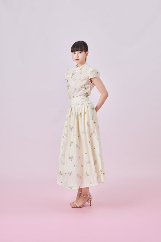 Giordana Purple Floral Emboss Cream Skirt