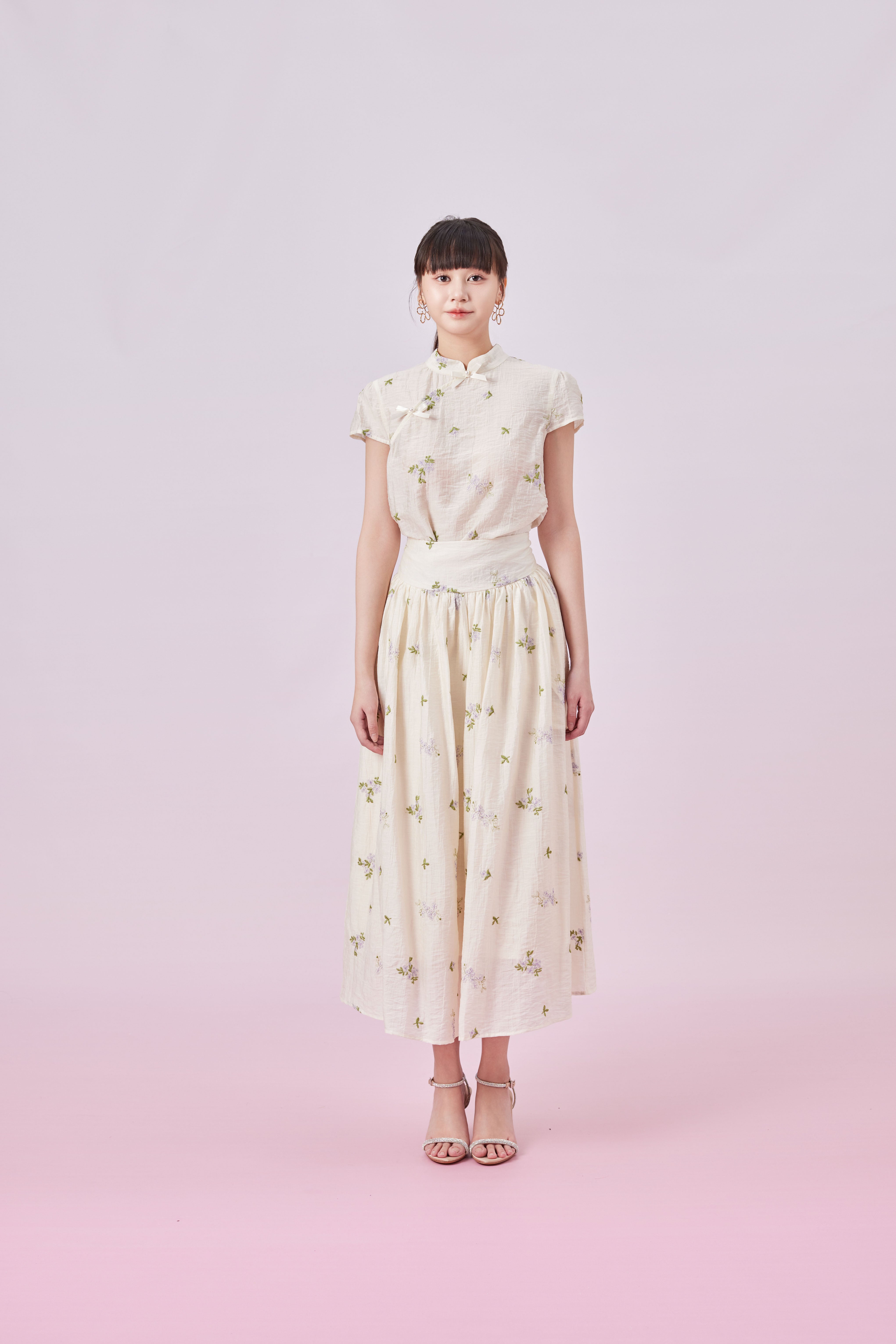 Giordana Purple Floral Emboss Cream Skirt