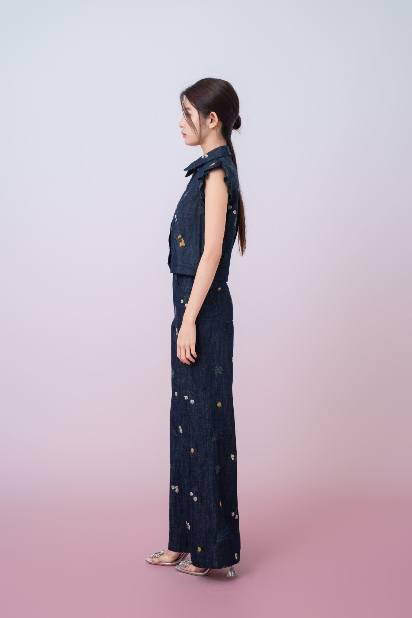 Geerda Floral Embroidery Dark Blue Denim Jeans - Nimisski