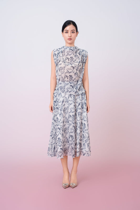 Jacalin Blue Birds Print In Dove White Sleeveless Top - Nimisski