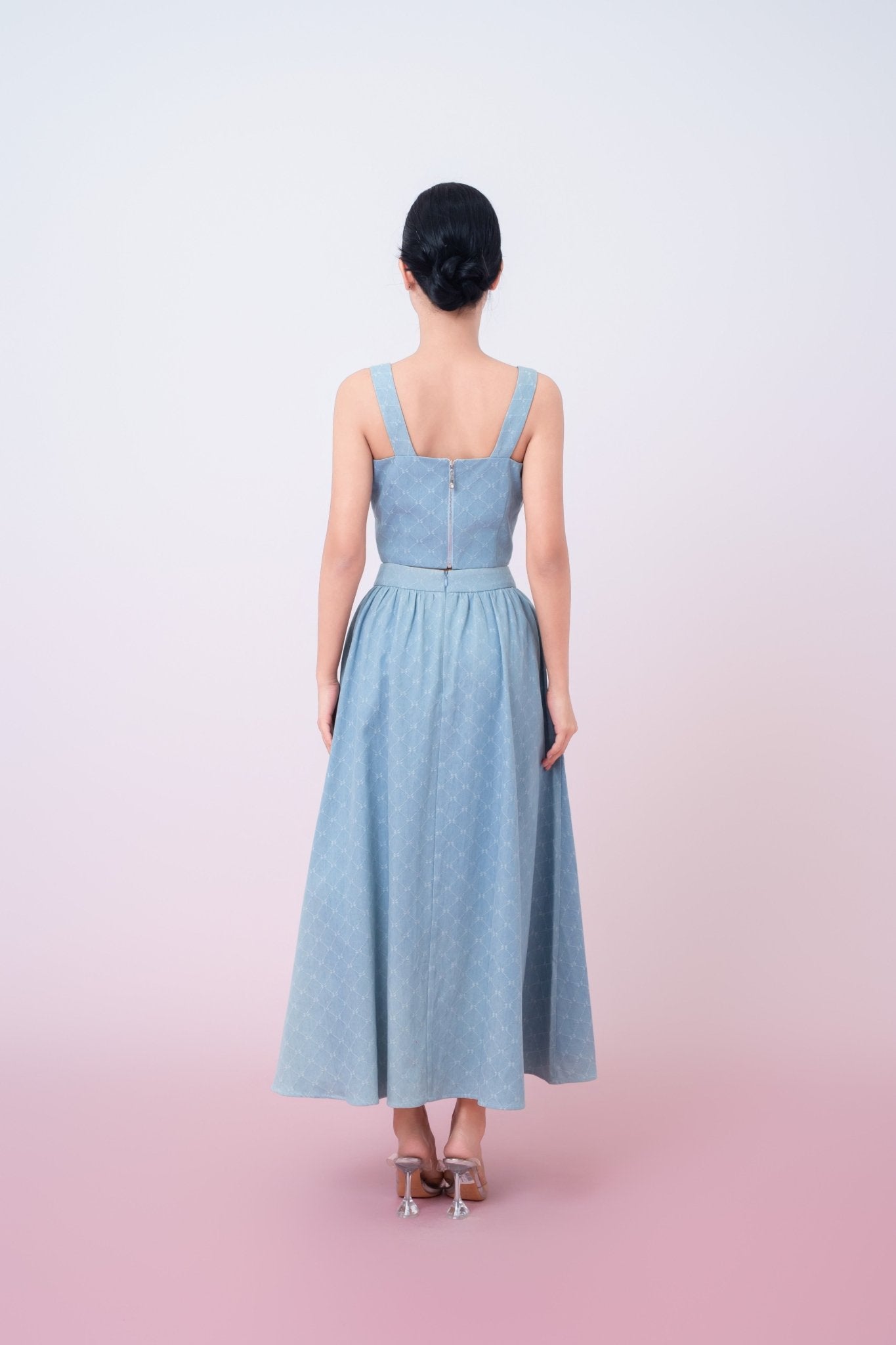 Joellen Blue Button - Front A - Line Skirt - Nimisski