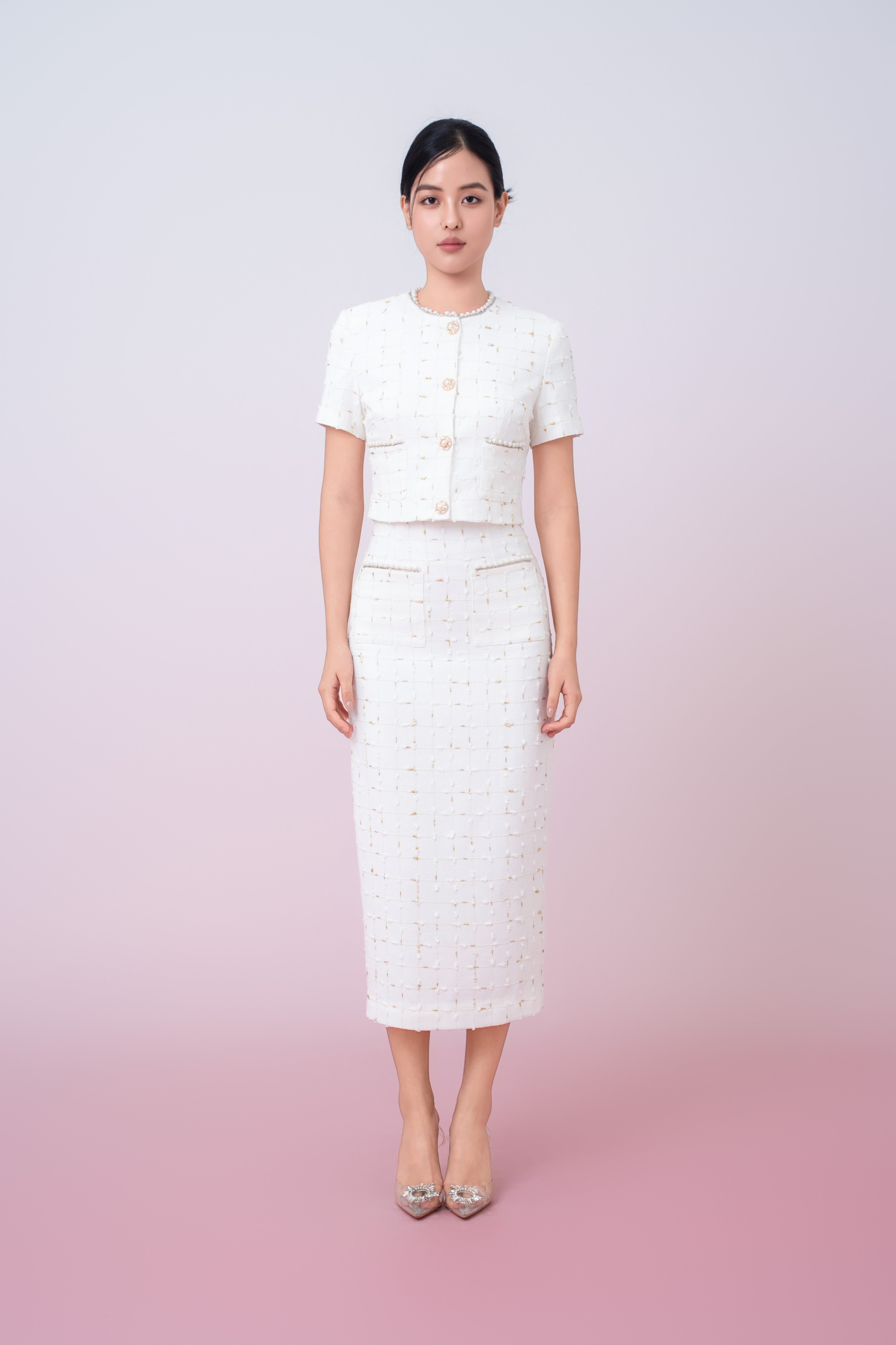 Jackqueline White Tweed With Gold Threads Pencil Skirt