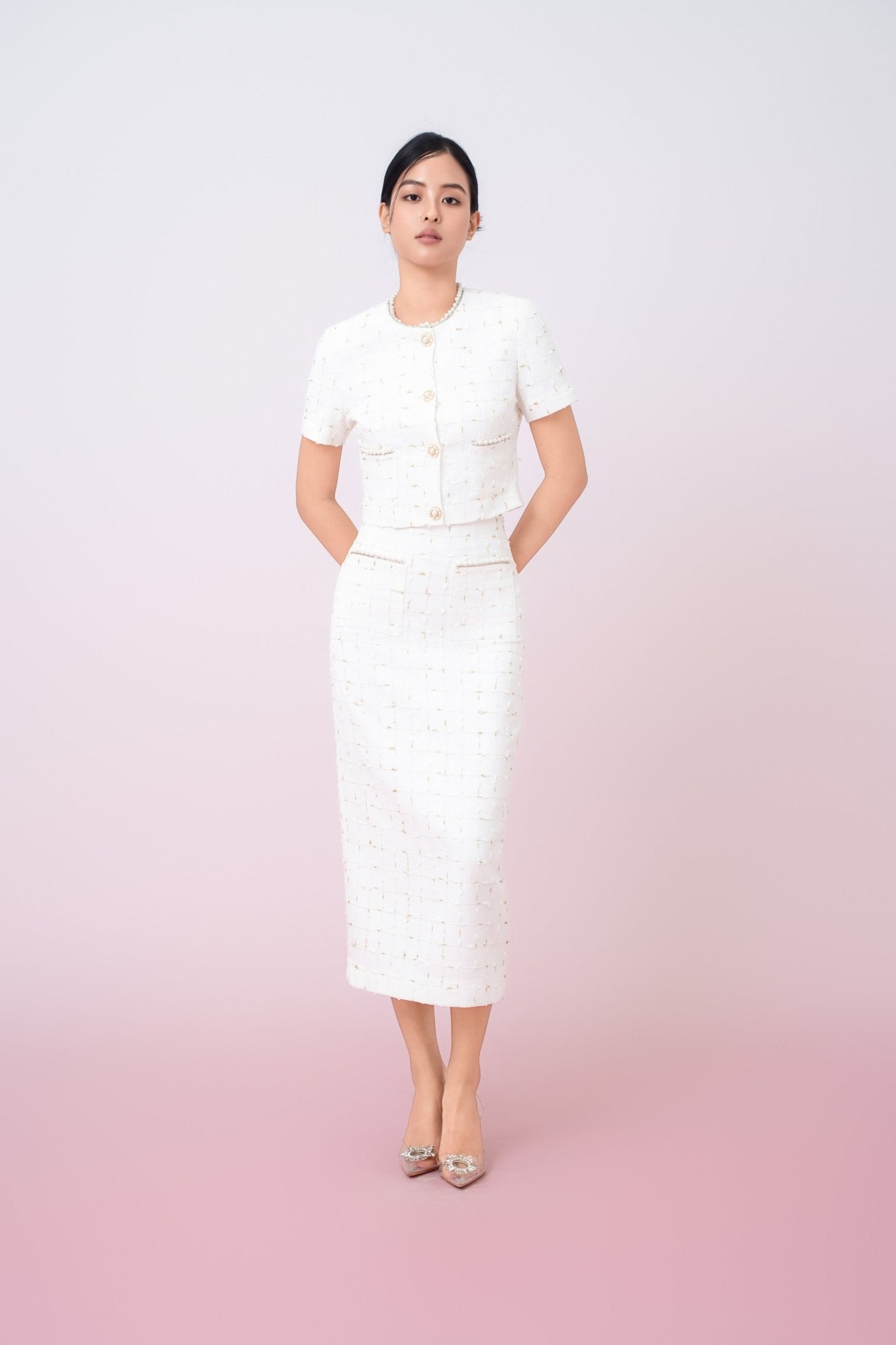 Jackqueline White Tweed With Gold Threads Pencil Skirt - Nimisski