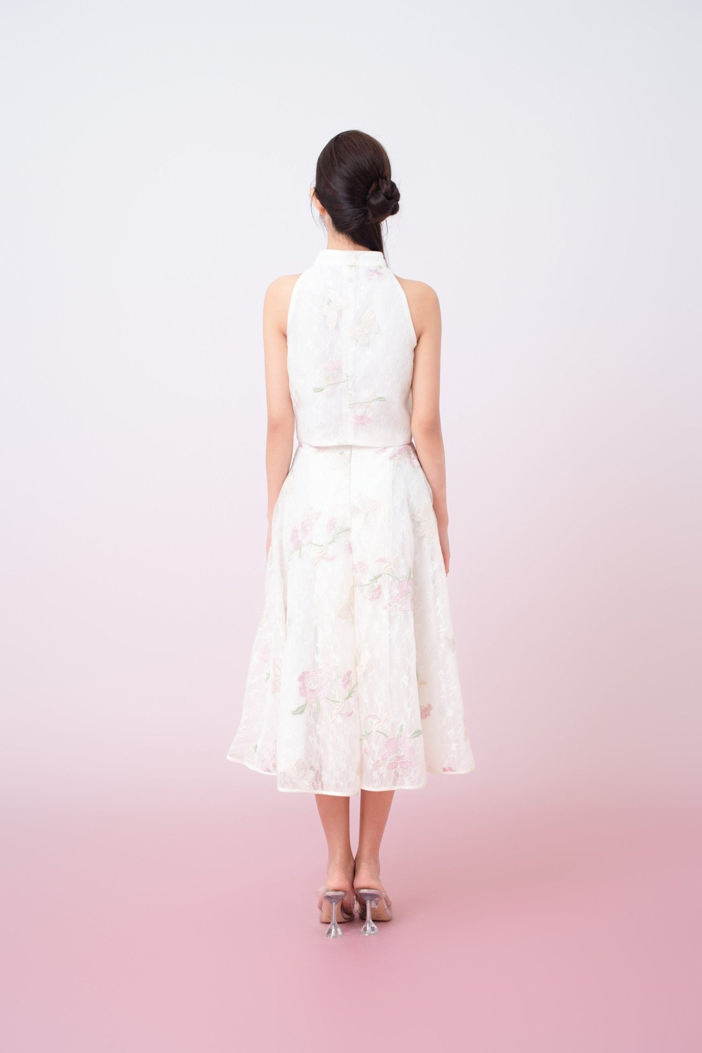 Galiena Ivory Floral Embroidery Cheongsam Top - Nimisski
