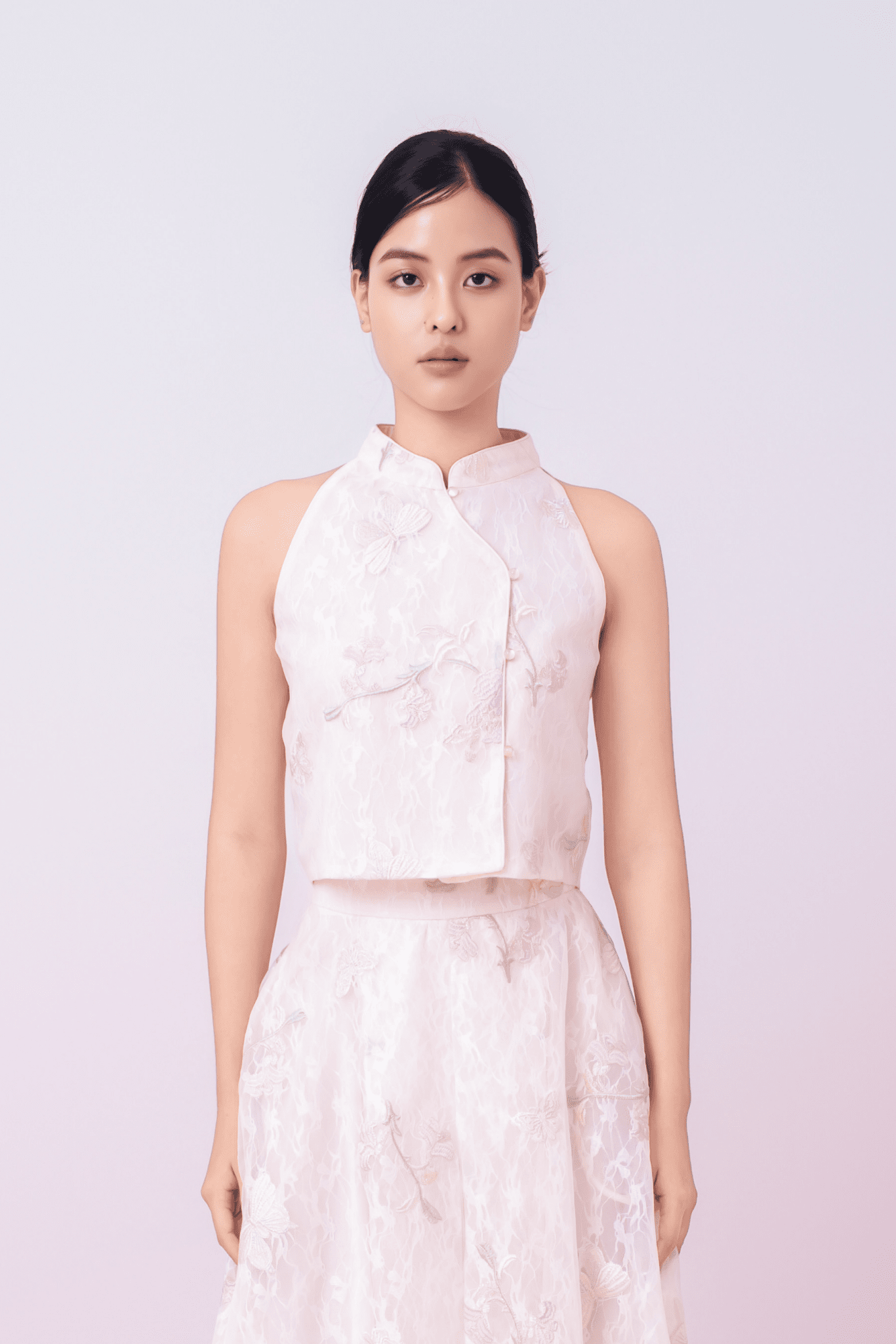 Galiena Light Pink Floral Embroidery Cheongsam Top - Nimisski