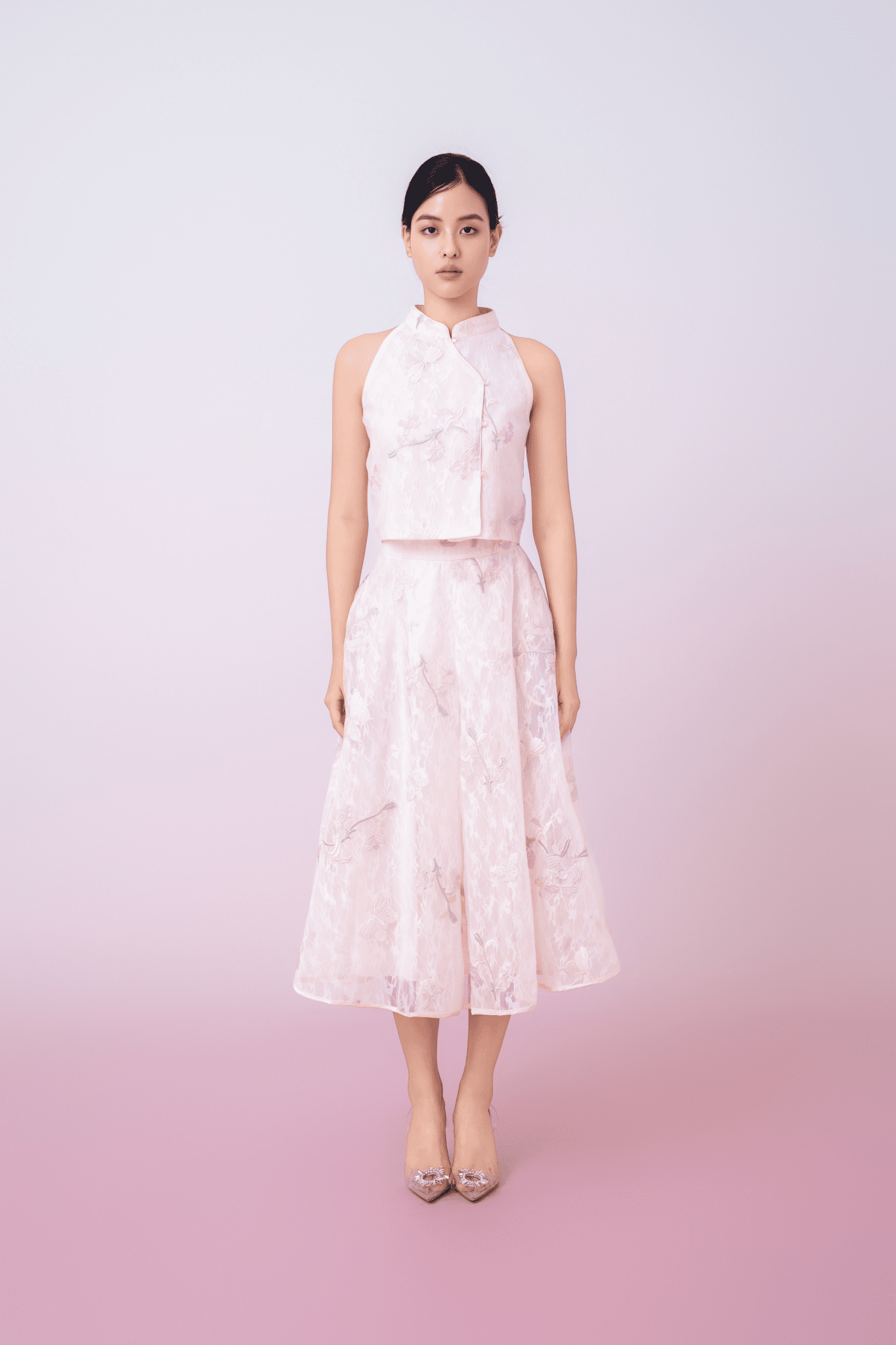 Galiena Light Pink Floral Embroidery Cheongsam Top - Nimisski