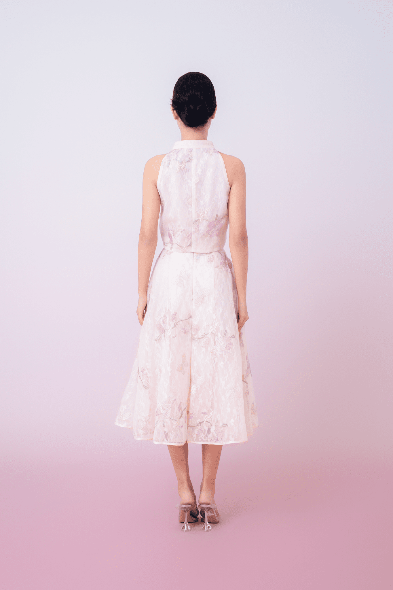 Galiena Light Pink Floral Embroidery Cheongsam Top - Nimisski