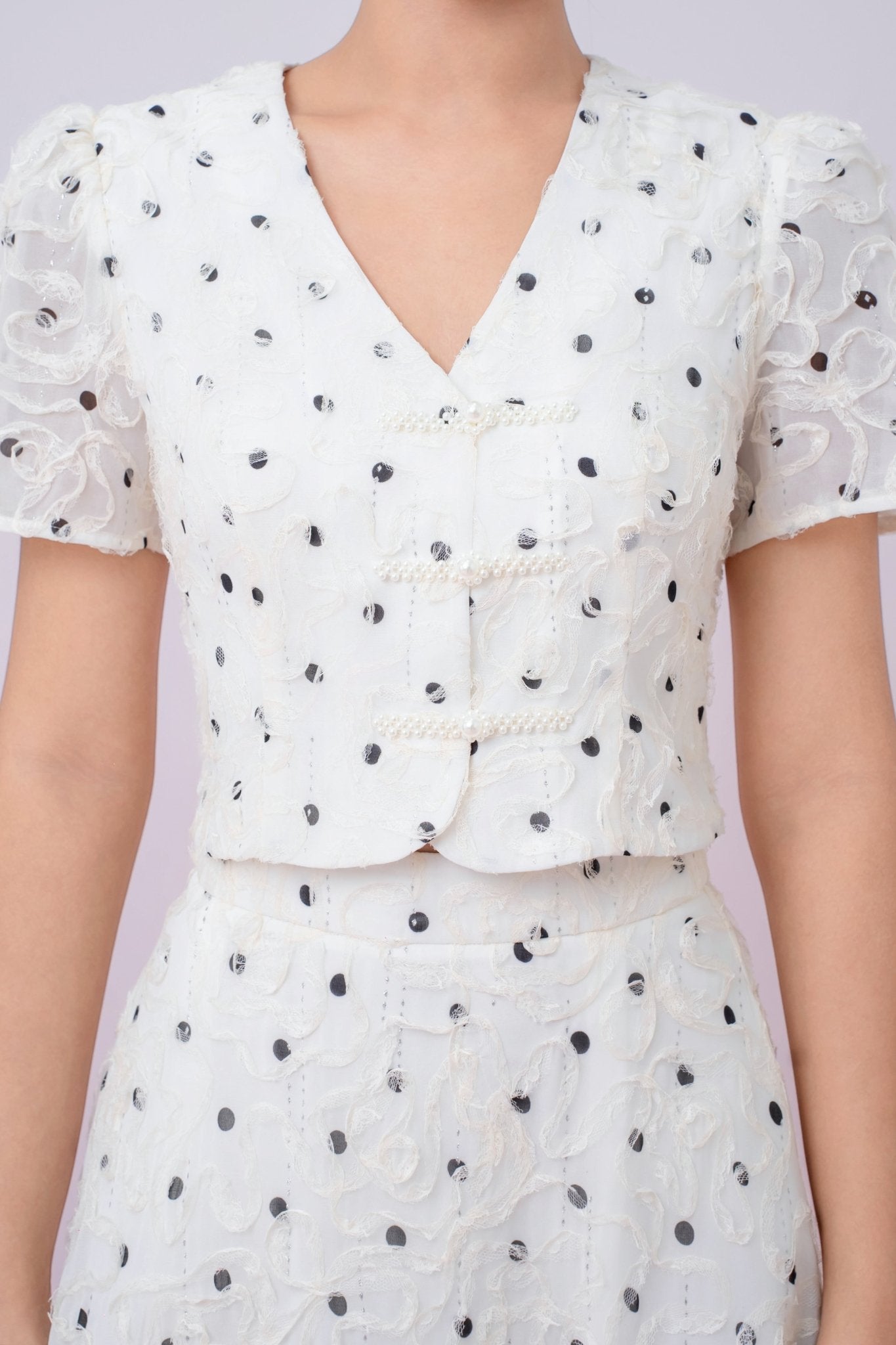 Joellyn White Embroidered V - Neck Short - Sleeve Top - Nimisski