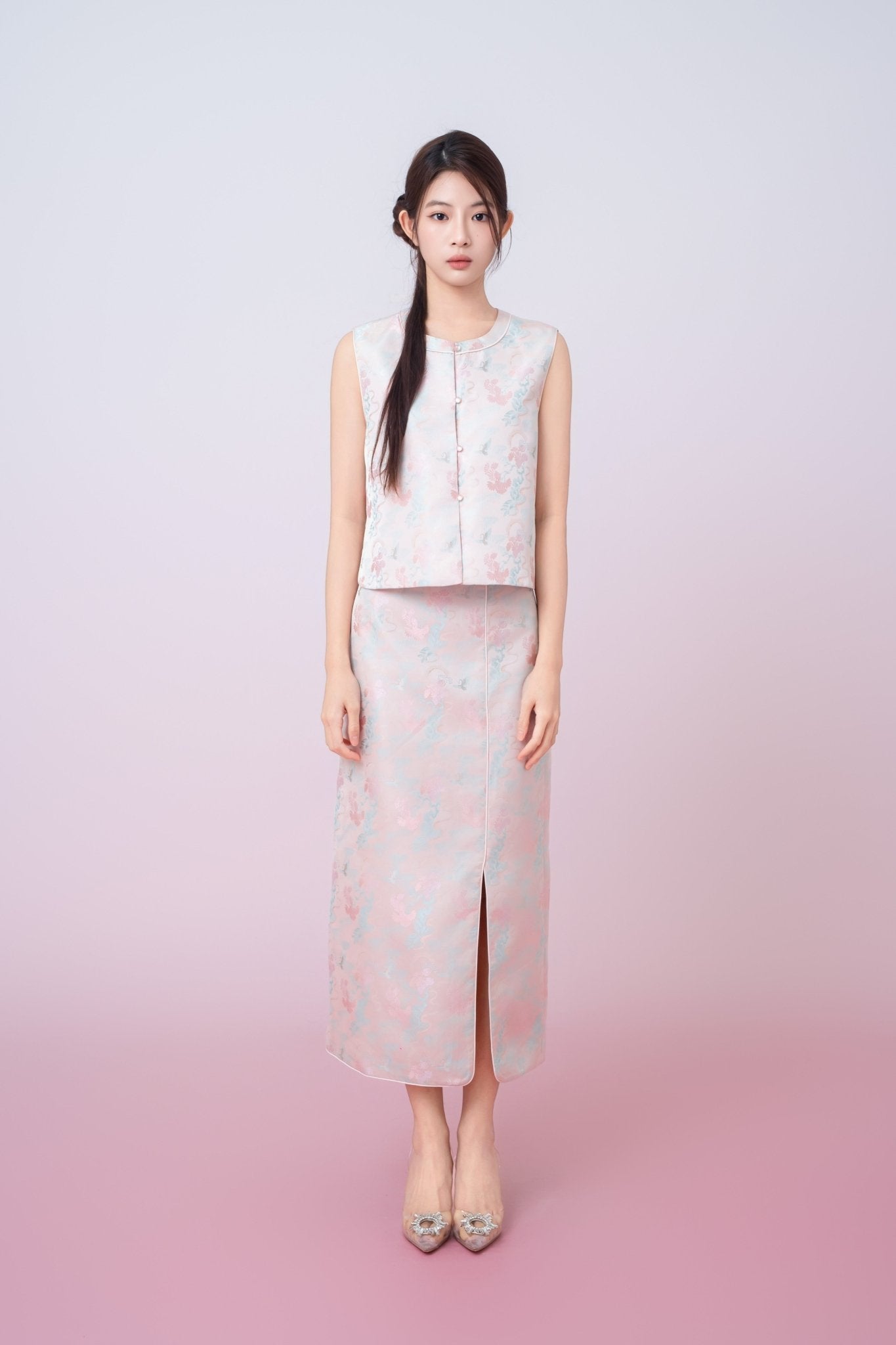 Joelin Floral Print In Blush Pink Jacquard Pencil Skirt - Nimisski