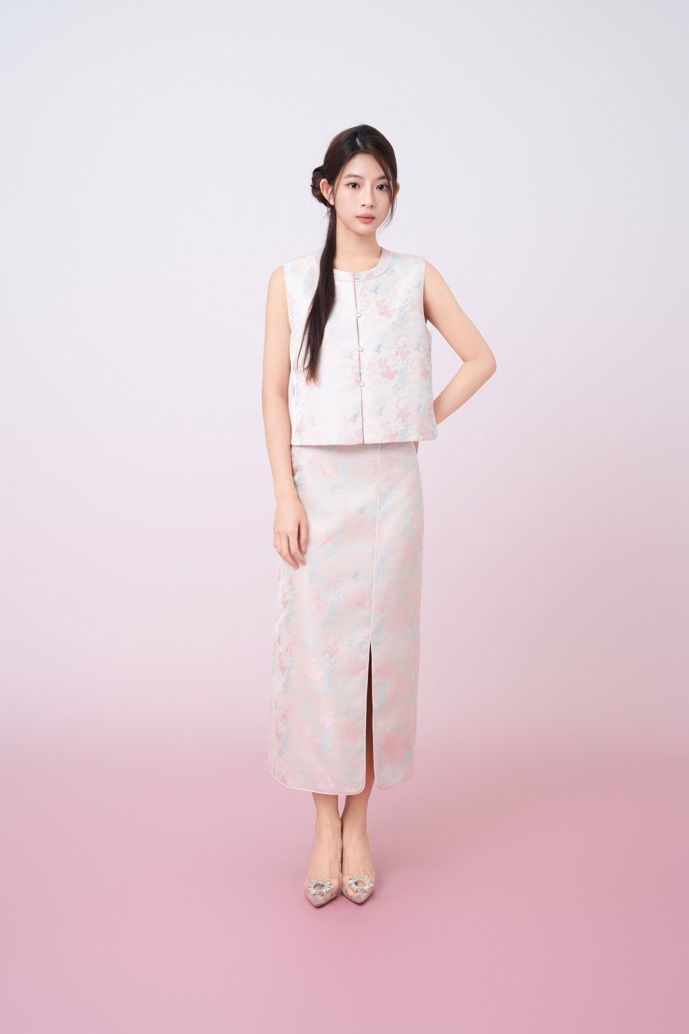 Joelin Floral Print In Blush Pink Jacquard Pencil Skirt - Nimisski