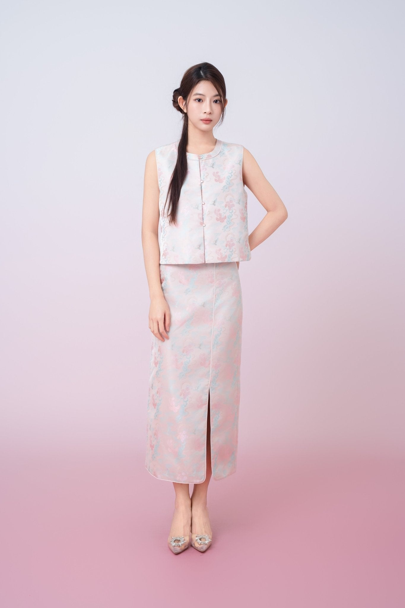 Joelin Floral Print In Blush Pink Jacquard Pencil Skirt - Nimisski
