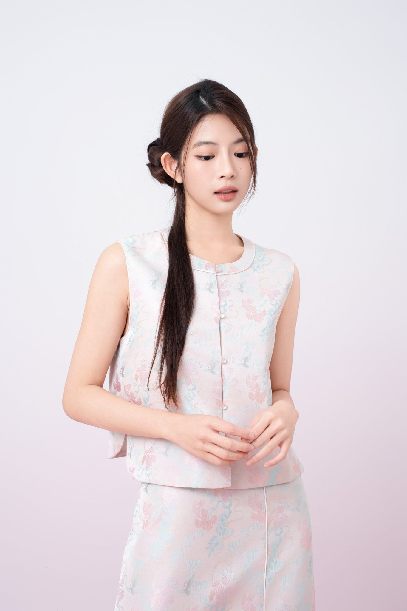 Joelin Floral Print In Blush Pink Jacquard Modern Chinese Top - Nimisski