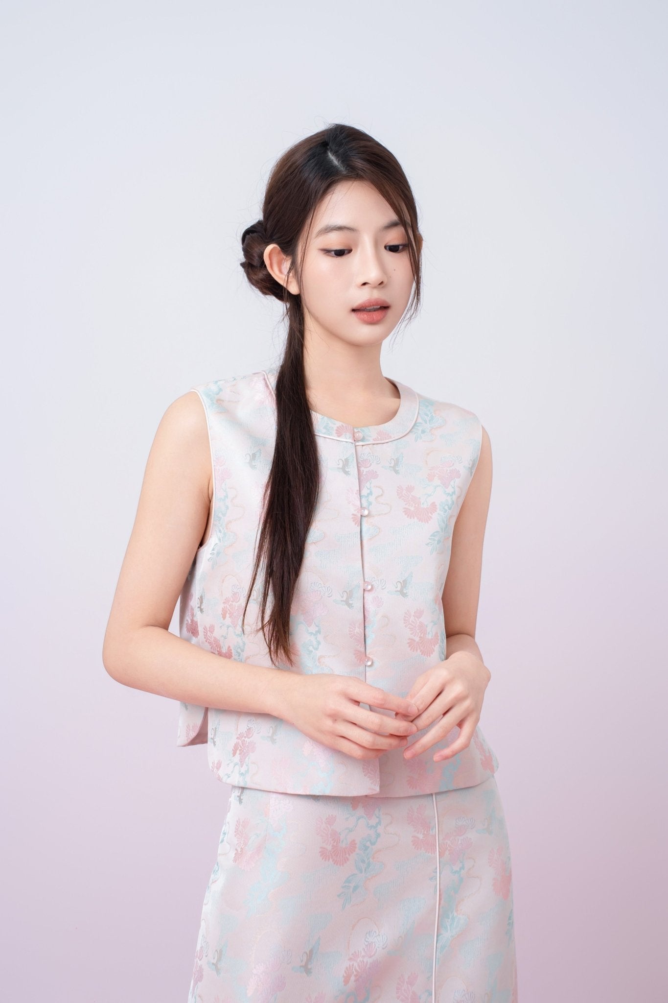 Joelin Floral Print In Blush Pink Jacquard Modern Chinese Top - Nimisski