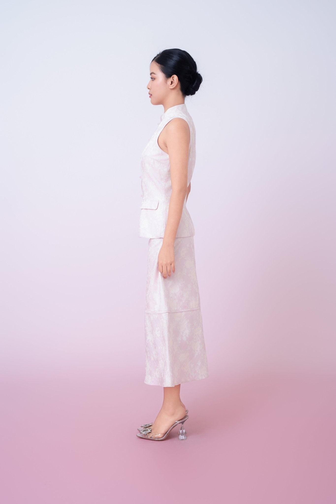 Joela Light Pink Jacquard With Cream Floral Cheongsam Top - Nimisski