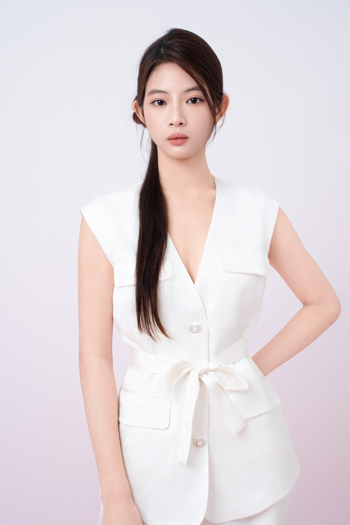 Kamryn Ivory Jacquard Sleeveless Vest Top - Nimisski